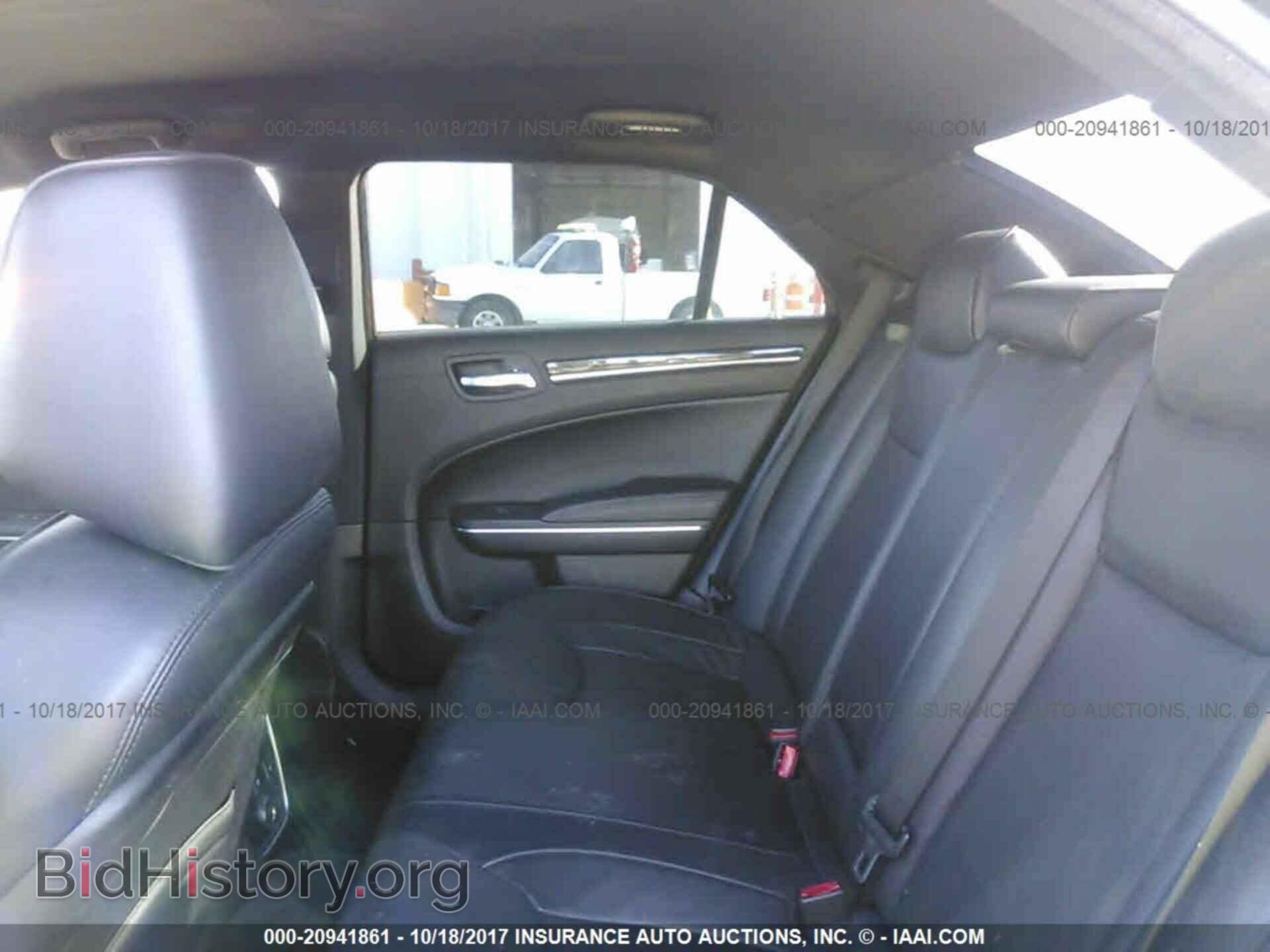 2012 Chrysler 300c - VIN: 2C3CCAET3CH134177 - Фото 8