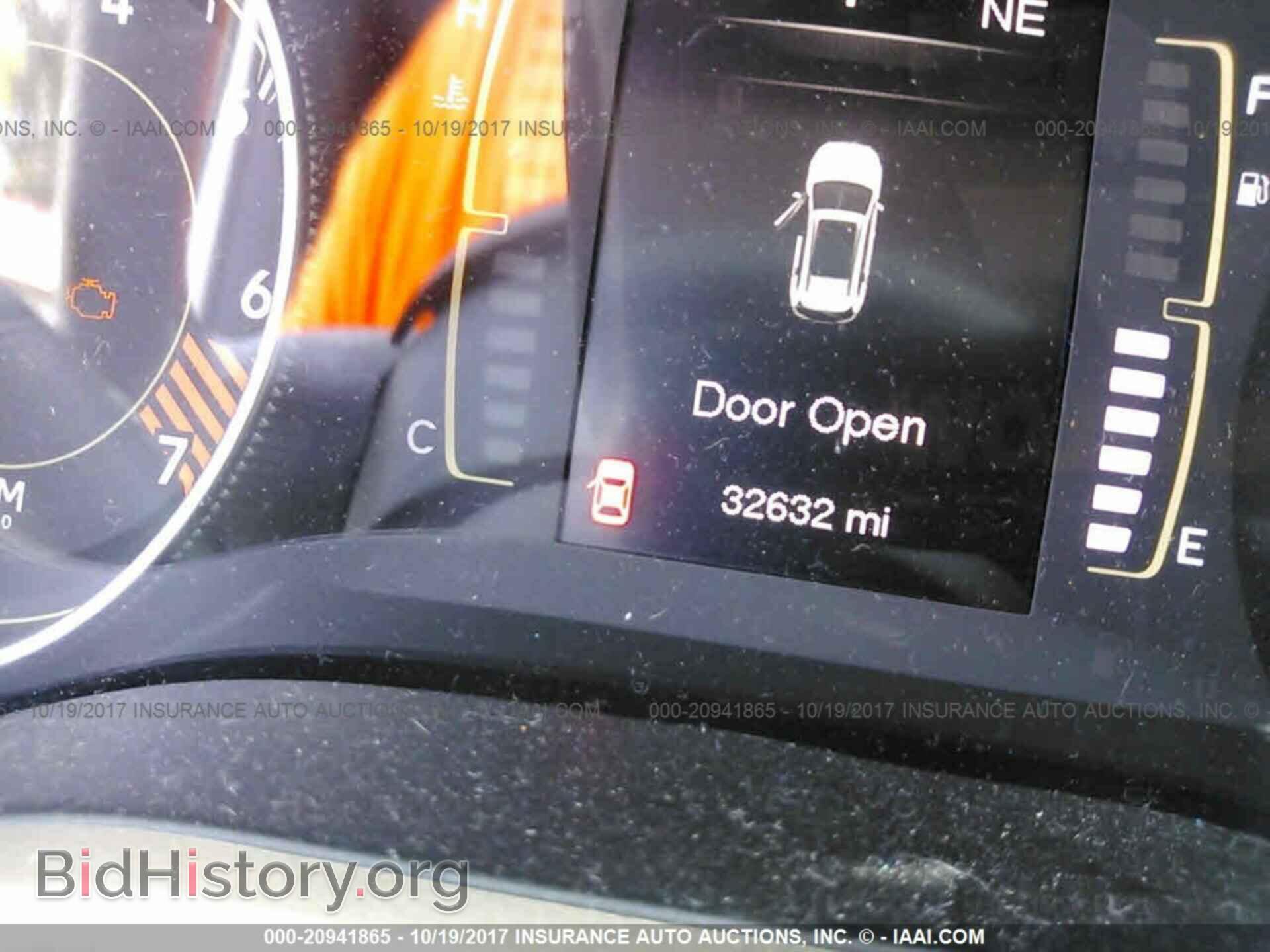 2015 Jeep Cherokee - VIN: 1C4PJLAB4FW602032 - Photo 7