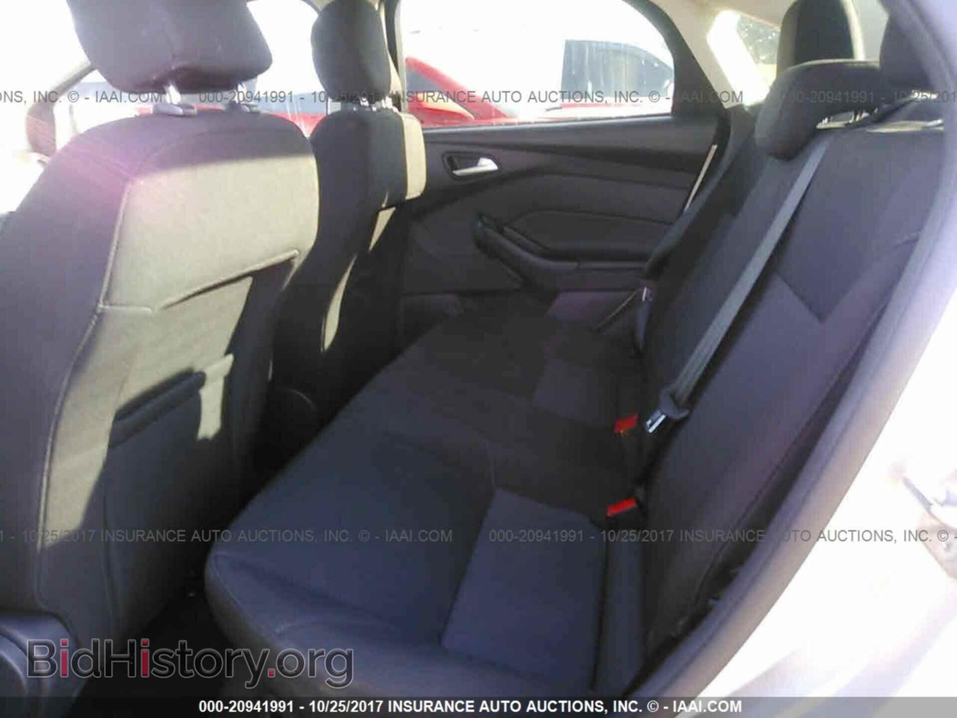 2017 Ford Focus - VIN: 1FADP3F25HL314671 - Photo 8