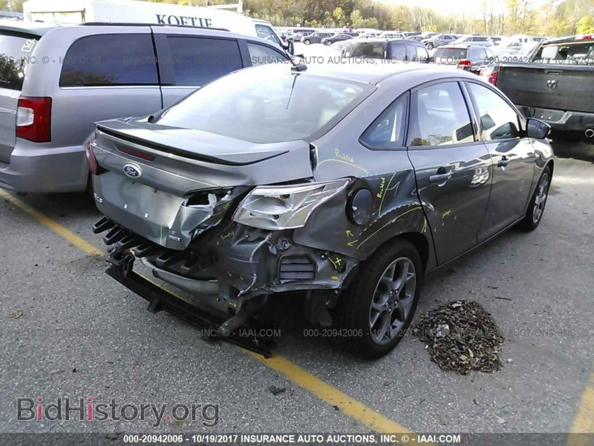 2013 Ford Focus - VIN: 1FADP3F22DL290937 - Фото 4