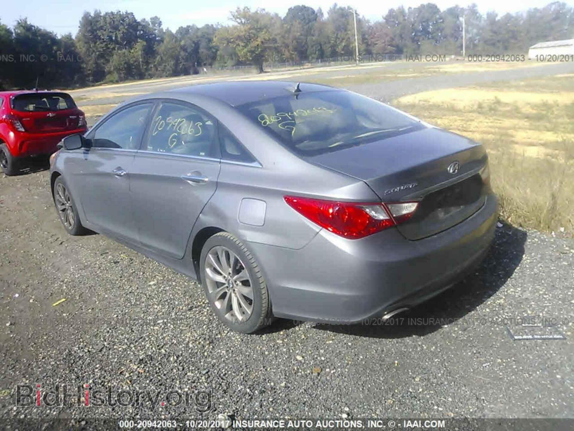 2012 Hyundai Sonata - VIN: 5NPEC4AC6CH352116 - Фото 3