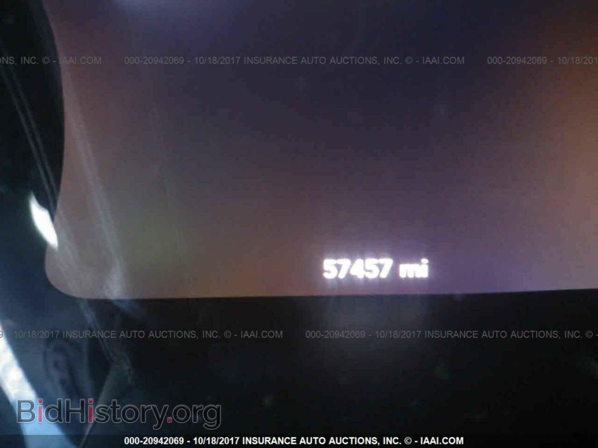 2015 Dodge Challenger - VIN: 2C3CDZAG0FH773741 - Photo 7
