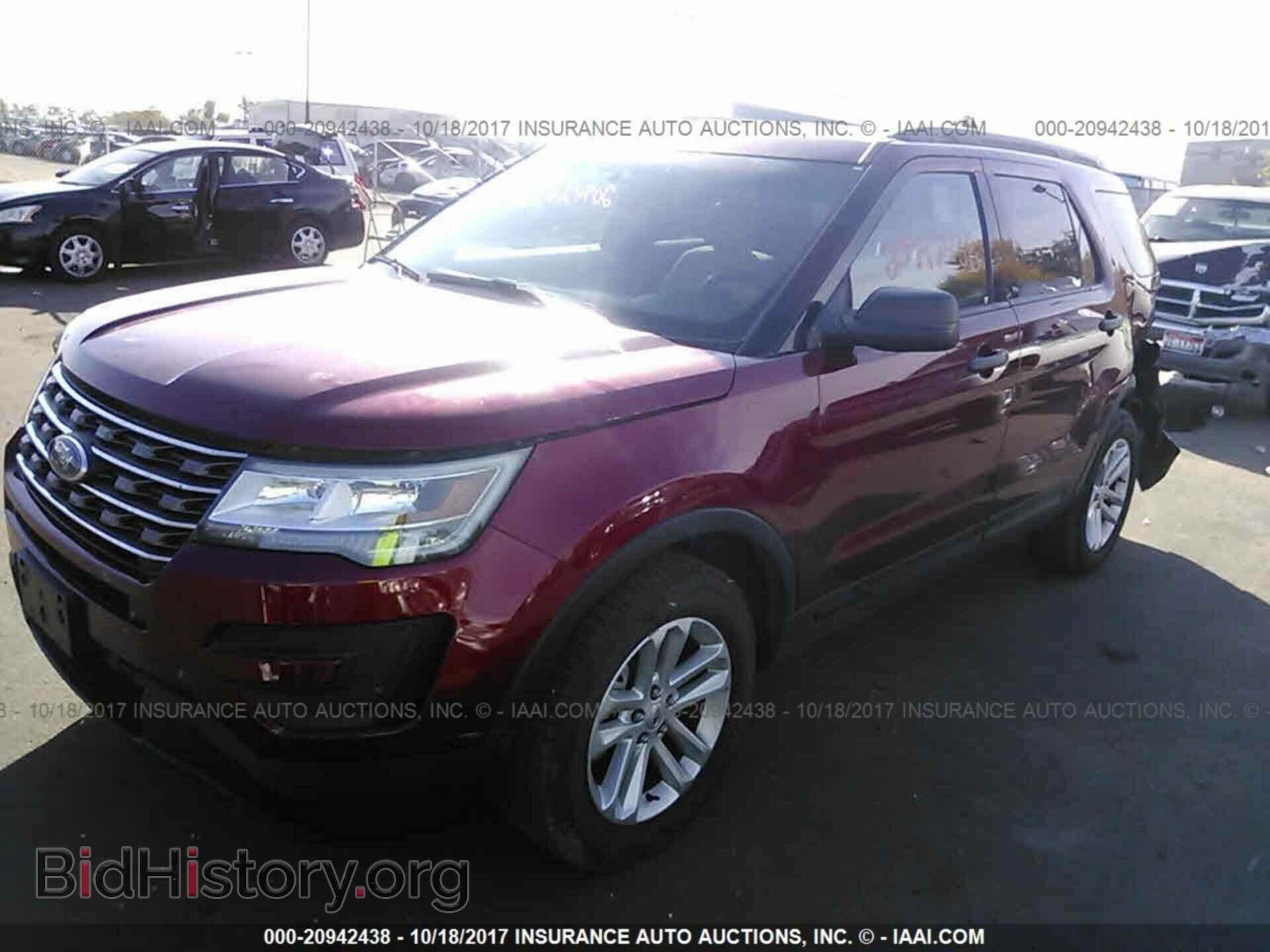 2017 Ford Explorer - VIN: 1FM5K8B84HGA99440 - Photo 2