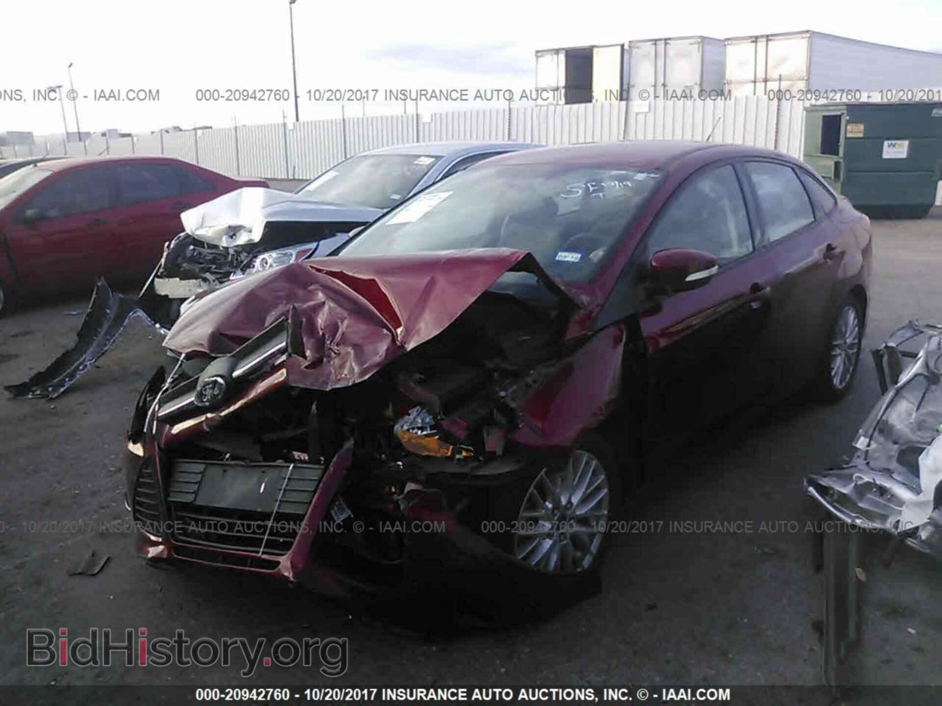 2013 Ford Focus - VIN: 1FADP3F20DL270881 - Photo 2