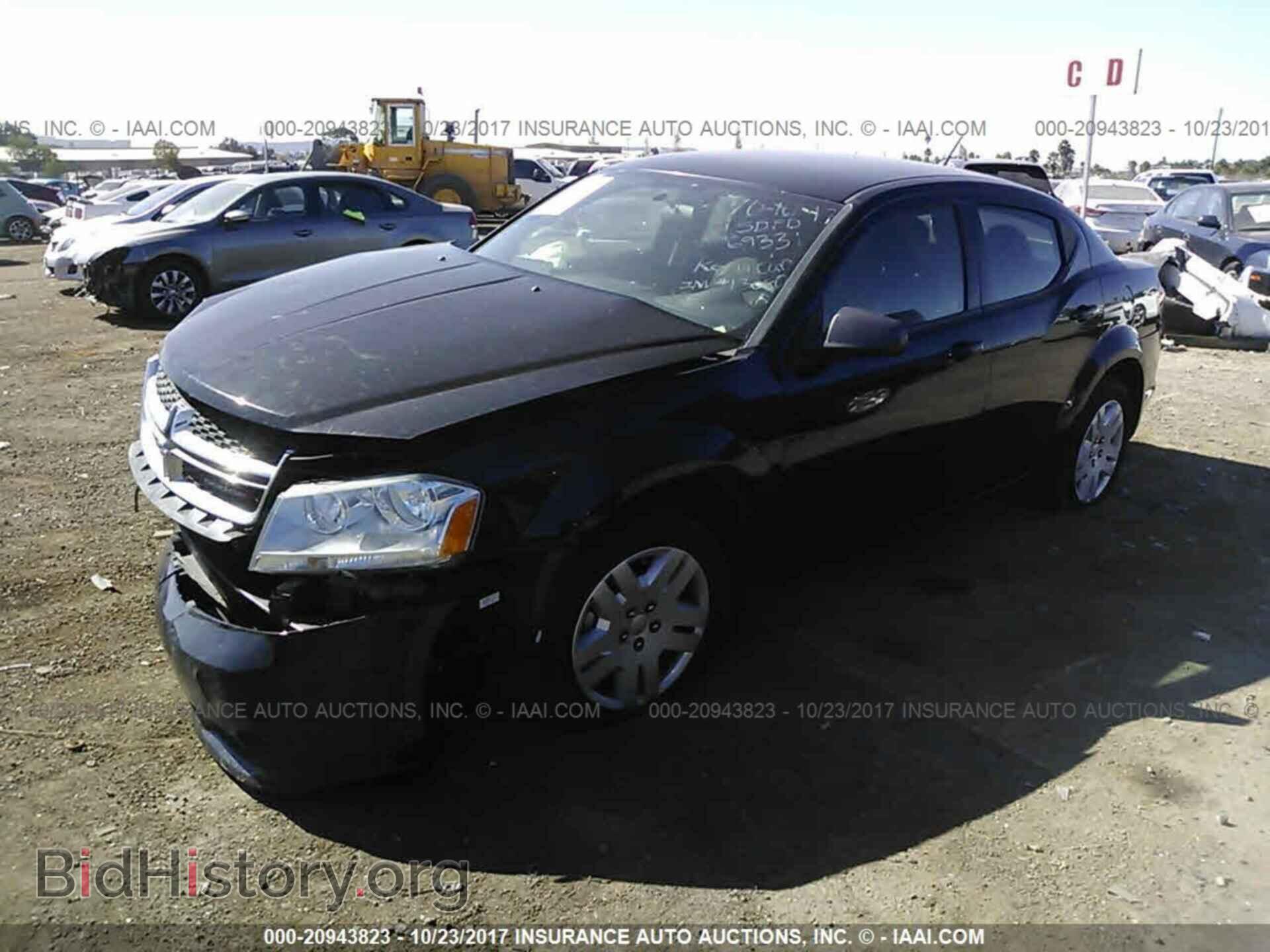 2014 Dodge Avenger - VIN: 1C3CDZAB3EN106933 - Фото 2