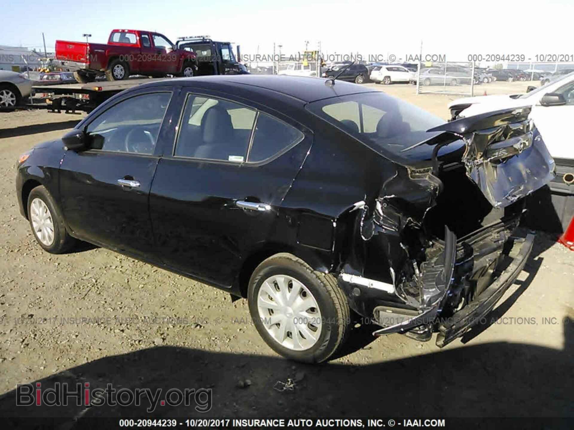 2016 Nissan Versa - VIN: 3N1CN7AP1GL808389 - Photo 3