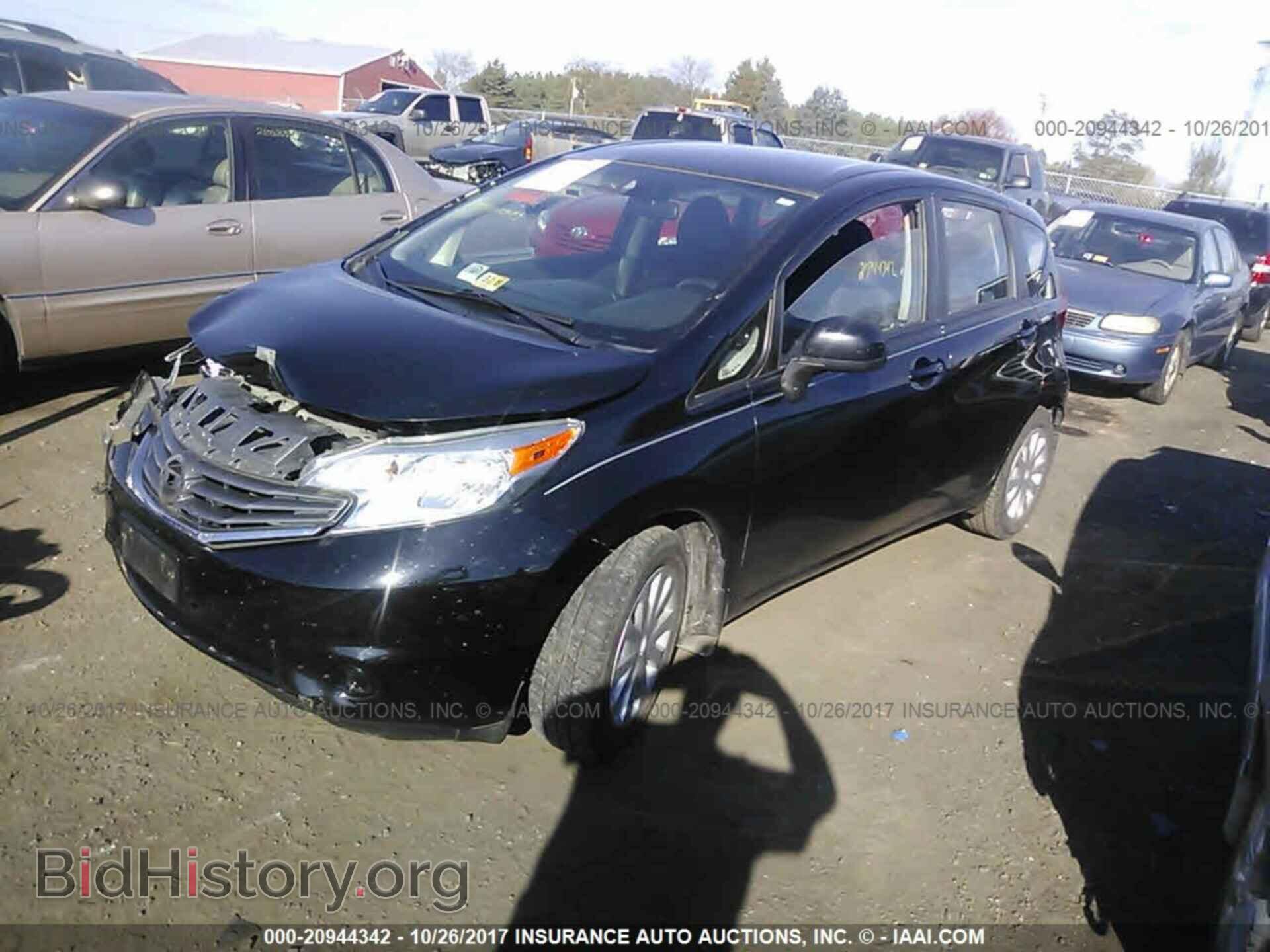 2014 Nissan Versa note - VIN: 3N1CE2CP2EL351377 - Photo 2