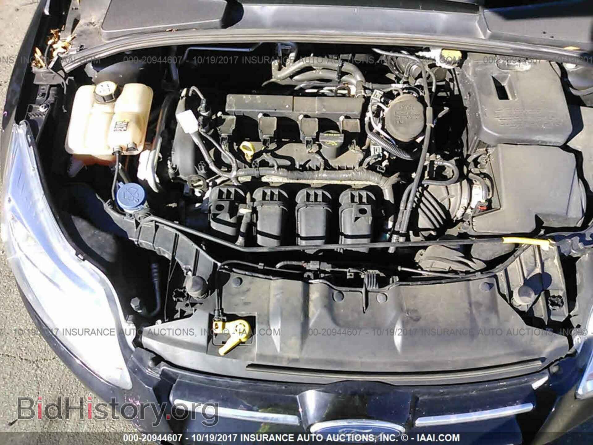 2012 Ford Focus - VIN: 1FAHP3F22CL265651 - Photo 10