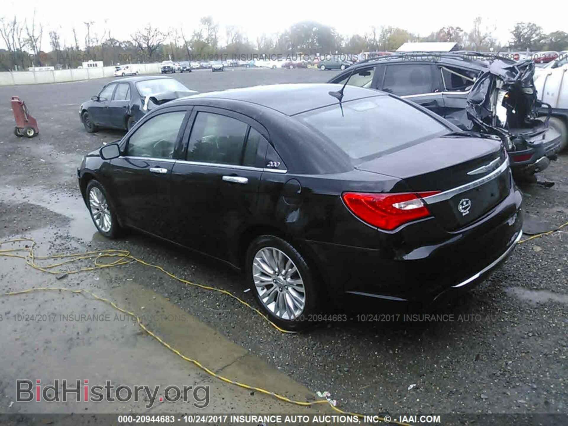 2012 Chrysler 200 - VIN: 1C3CCBCB0CN108563 - Photo 3