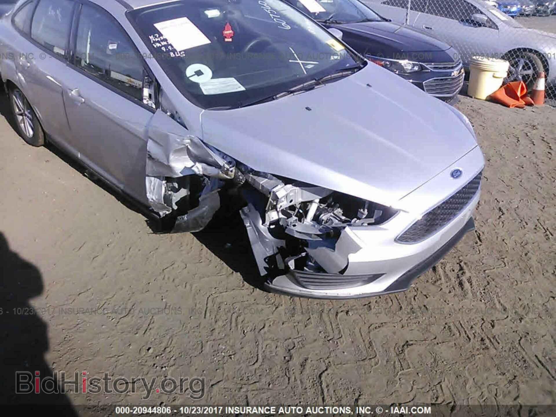 2016 Ford Focus - VIN: 1FADP3F23GL291180 - Photo 6