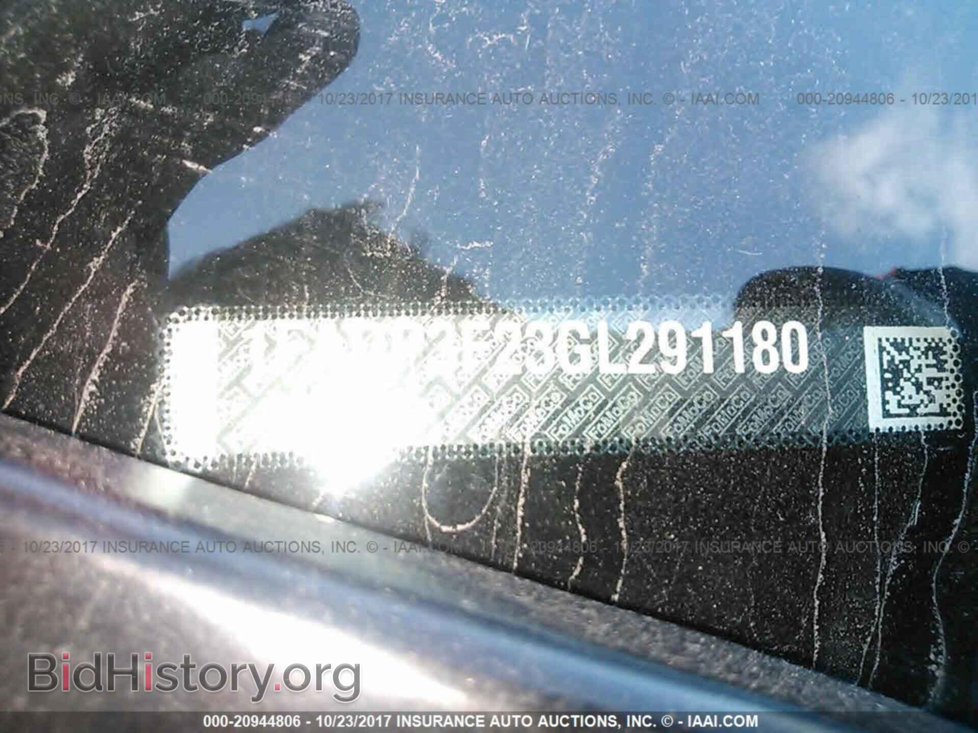 2016 Ford Focus - VIN: 1FADP3F23GL291180 - Photo 9
