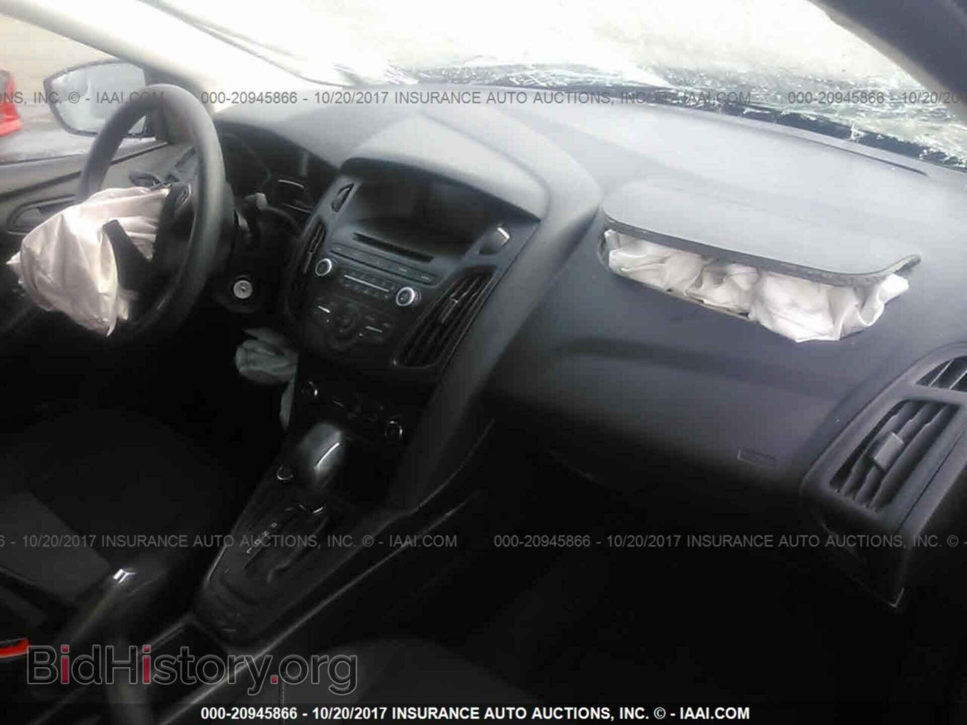 2015 Ford Focus - VIN: 1FADP3E25FL298308 - Photo 5