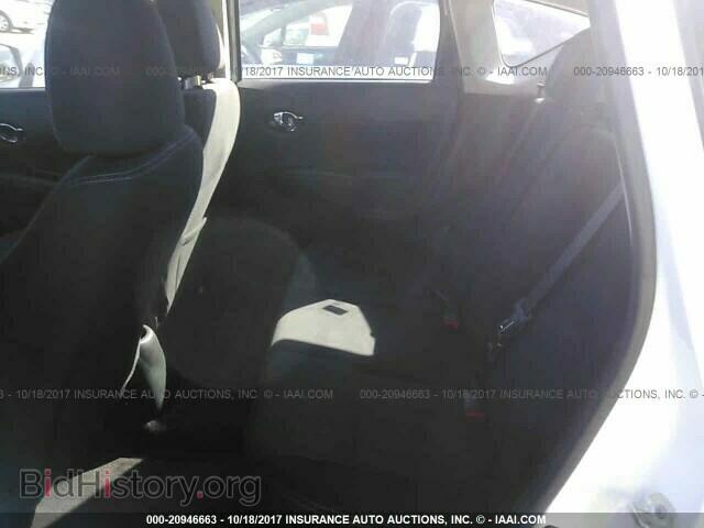 2016 Nissan Versa note - VIN: 3N1CE2CP2GL359563 - Photo 8