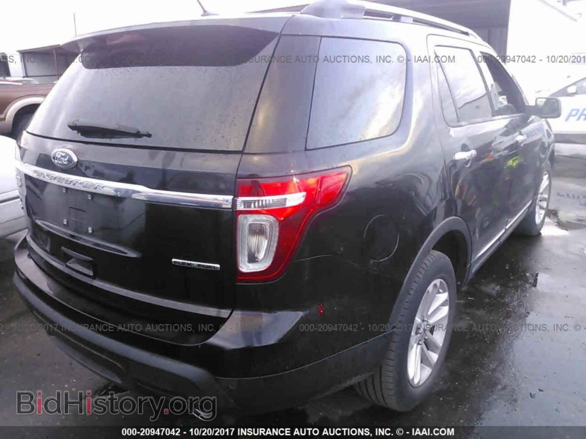 2013 Ford Explorer - VIN: 1FM5K7D85DGA84432 - Photo 4