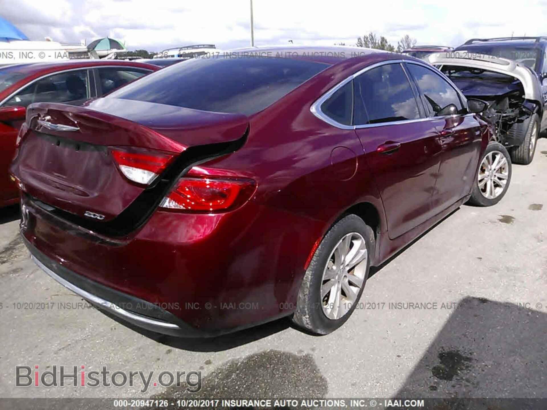 2015 Chrysler 200 - VIN: 1C3CCCAB2FN589753 - Photo 4