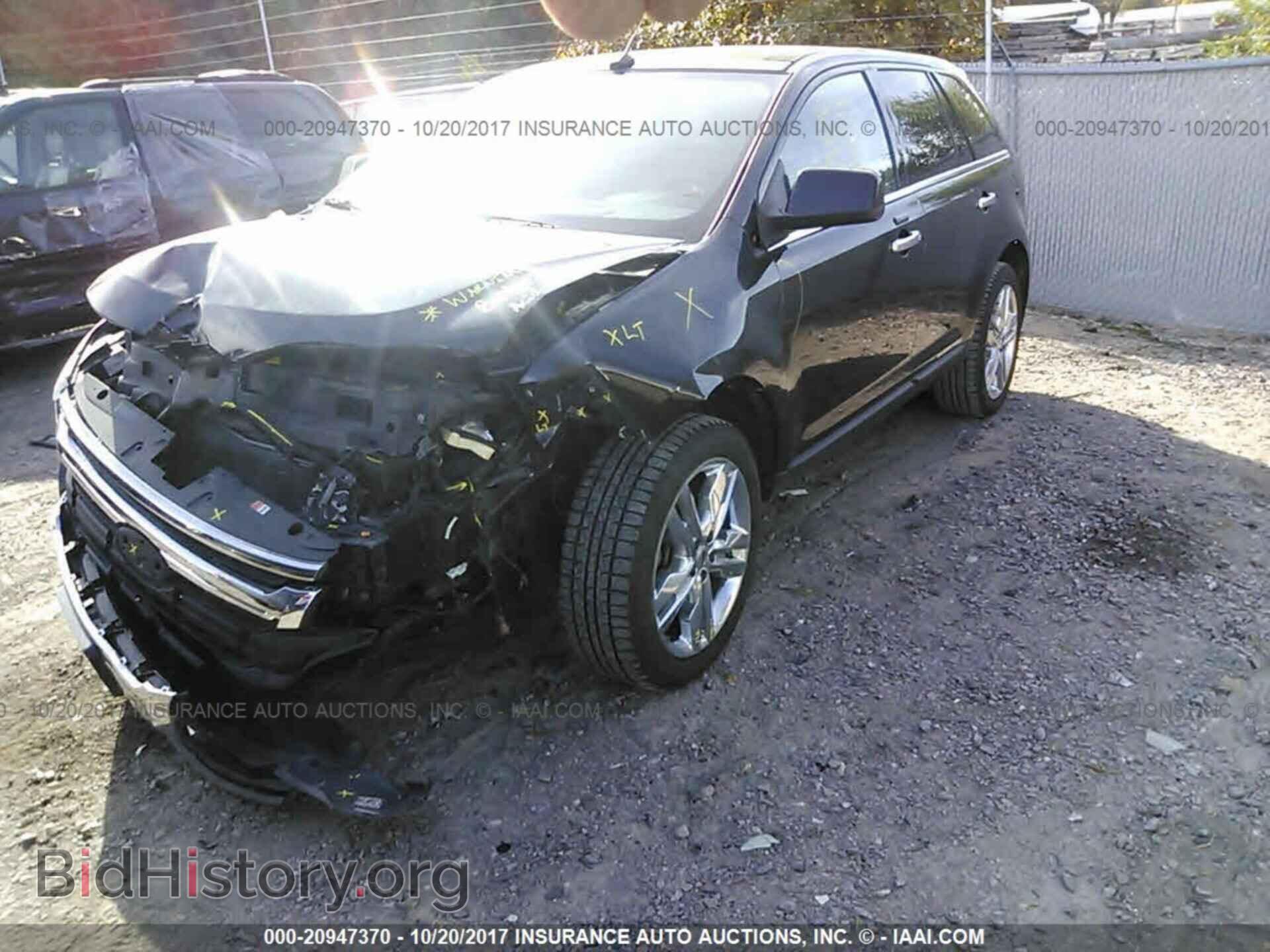 2011 Ford Edge - VIN: 2FMDK4KC2BBA18667 - Photo 2