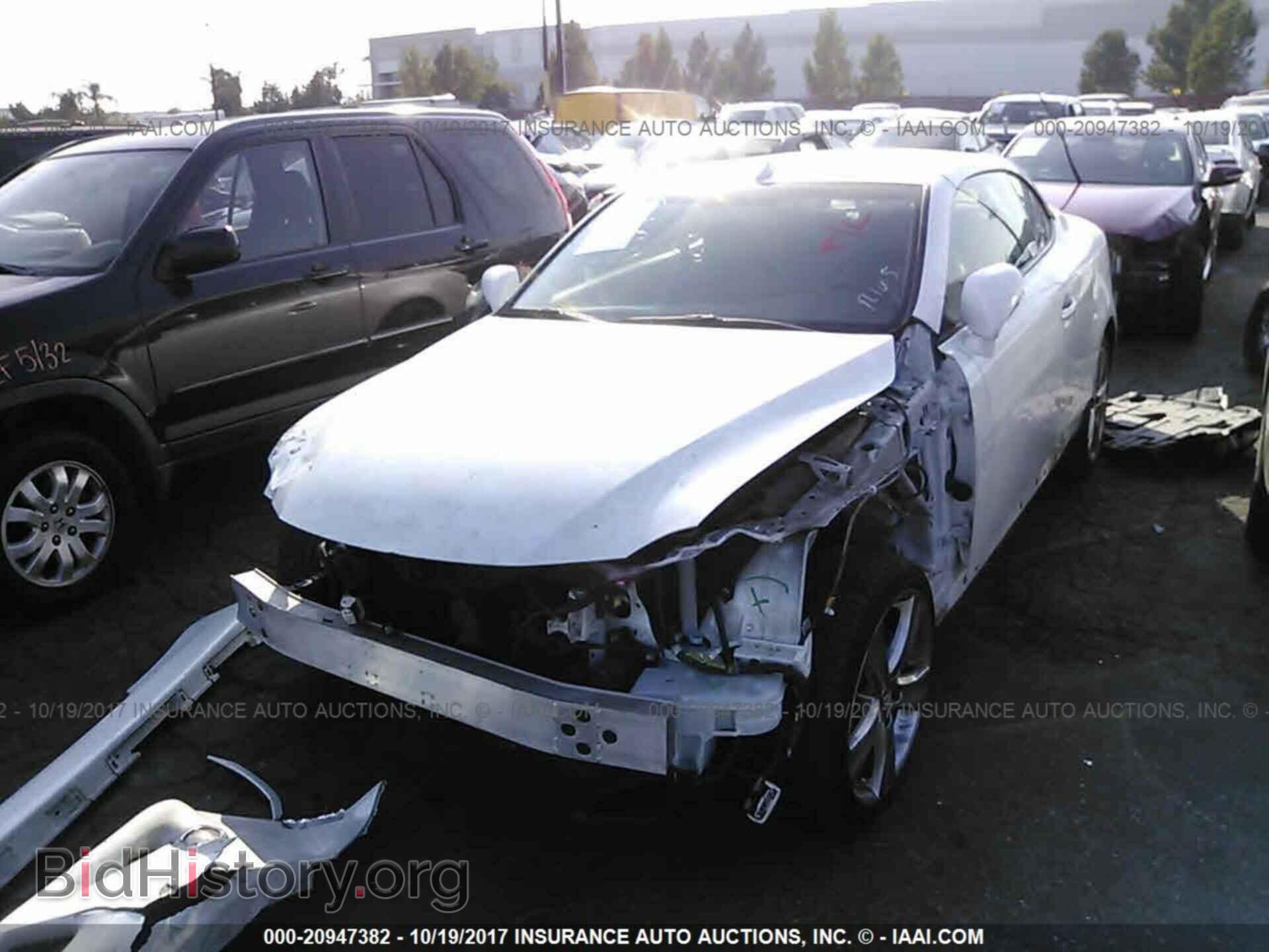 2015 Lexus Is - VIN: JTHFF2C25F2532440 - Фото 2