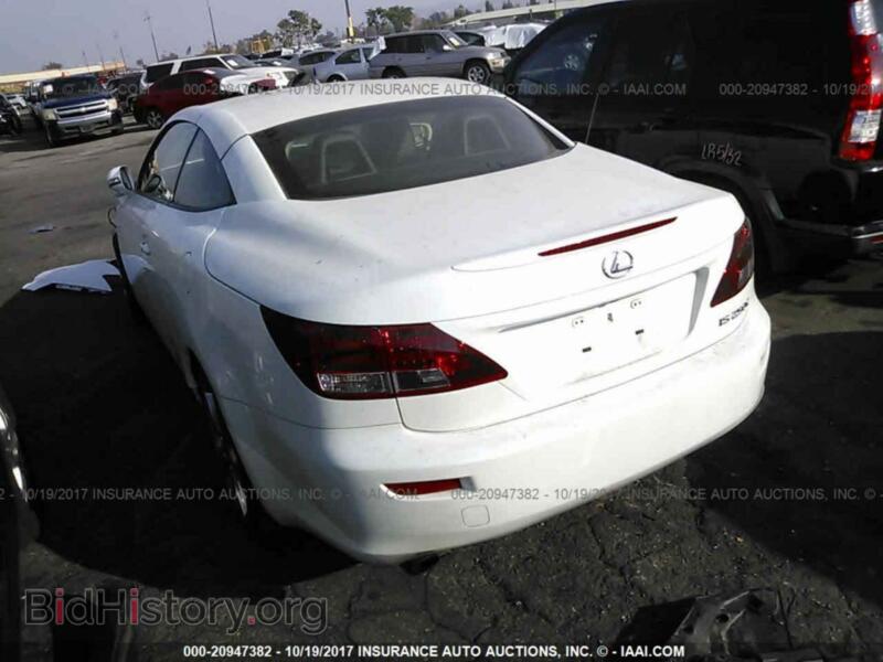 2015 Lexus IS (VIN JTHFF2C25F2532440) — фото 3 из 10
