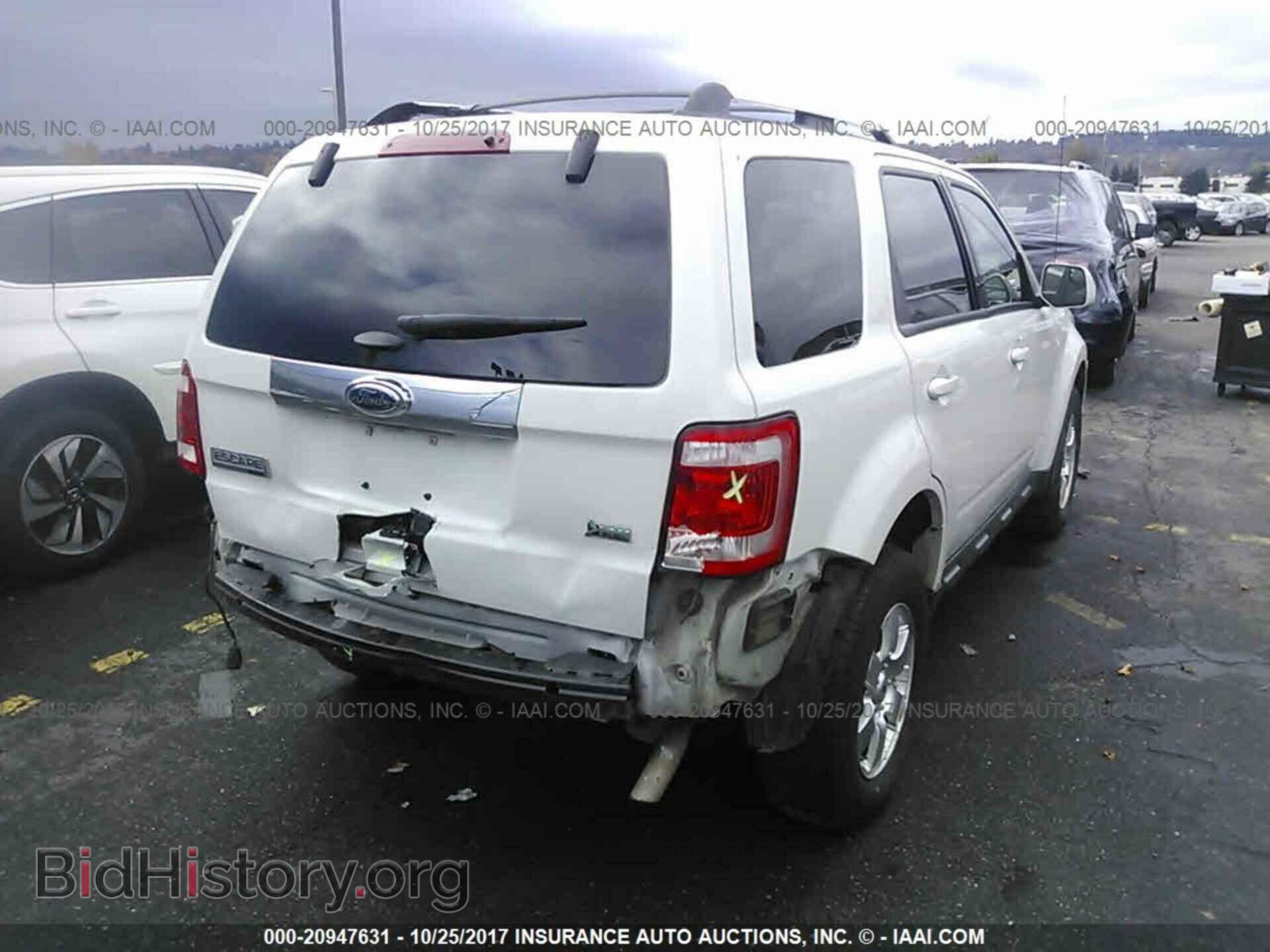 2012 Ford Escape - VIN: 1FMCU0EG4CKA44594 - Photo 4