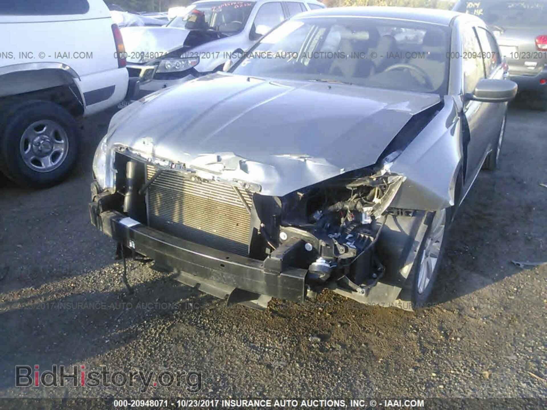 2013 Chrysler 200 - VIN: 1C3CCBBB1DN745450 - Photo 6