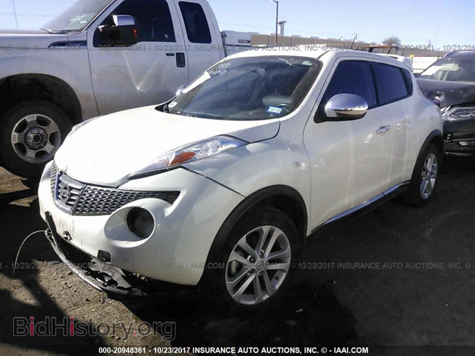 2011 Nissan Juke - VIN: JN8AF5MR2BT009331 - Фото 2