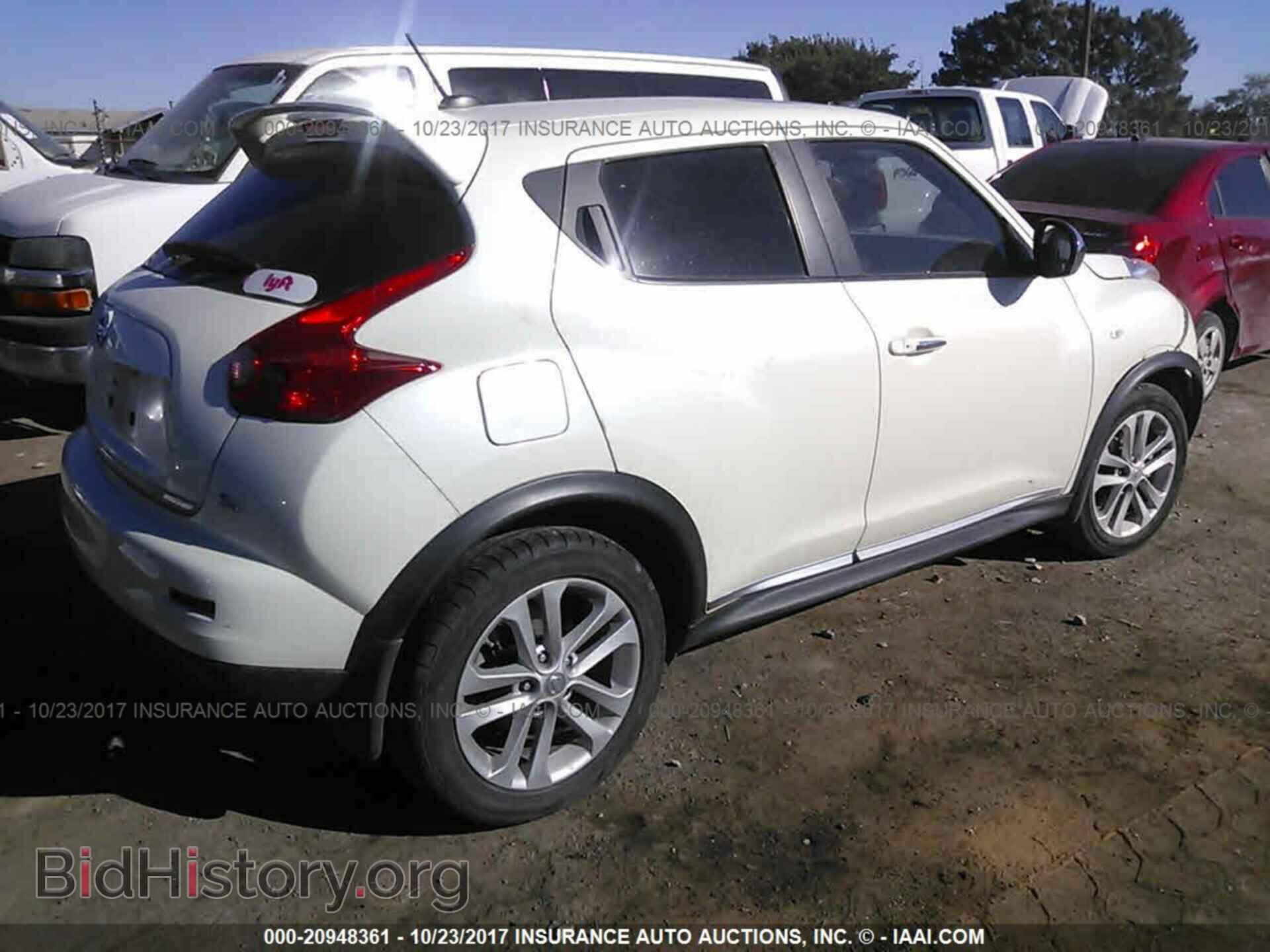 2011 Nissan Juke - VIN: JN8AF5MR2BT009331 - Фото 4