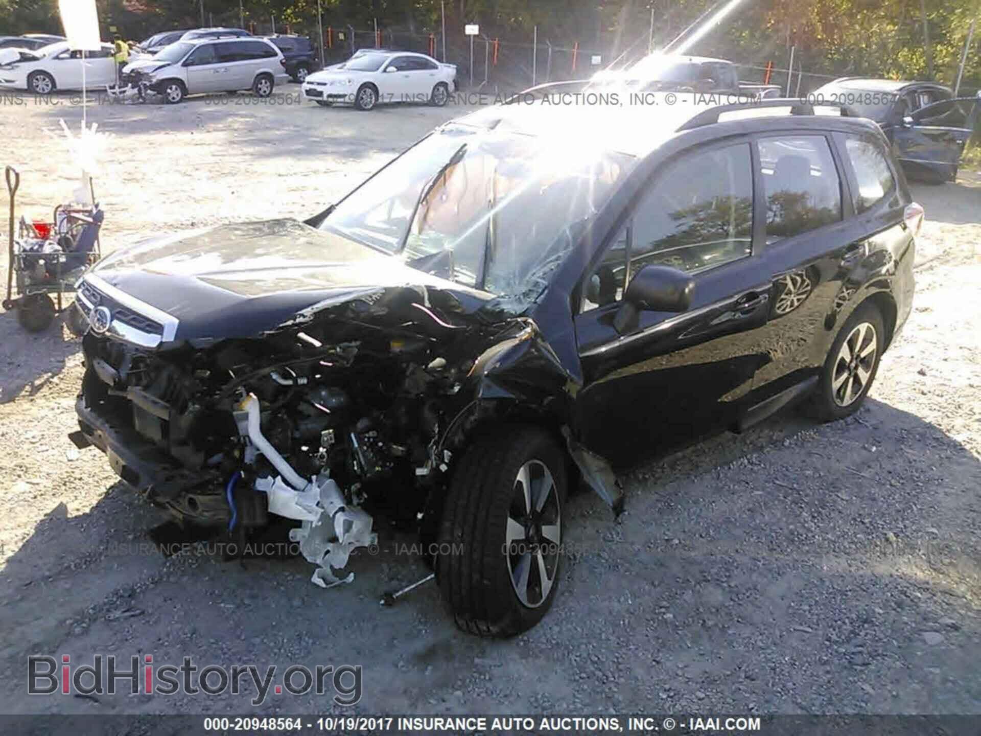 2018 Subaru Forester - VIN: JF2SJABC7JH429871 - Фото 2