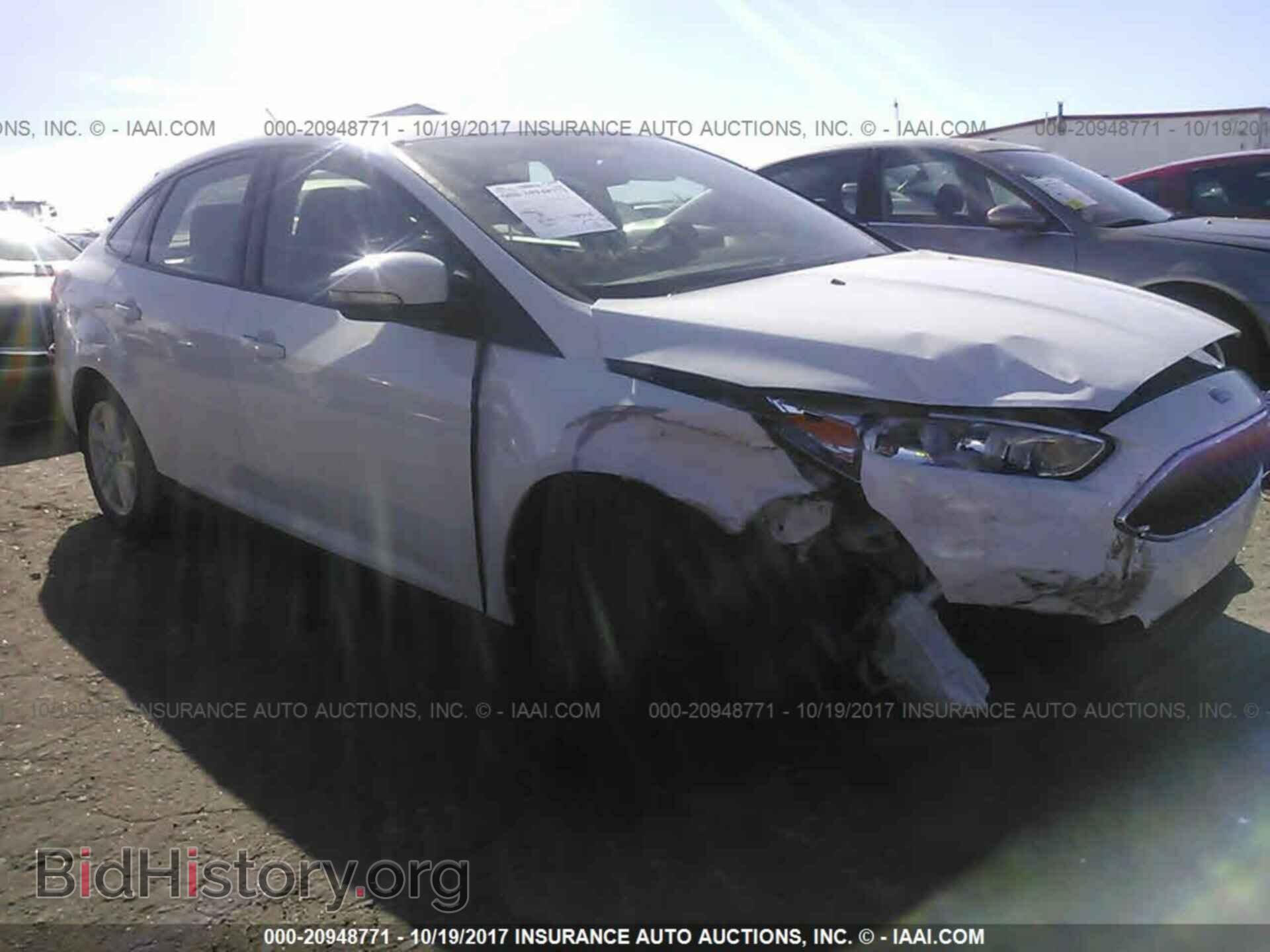 Photo 1FADP3F28FL338492 - Ford Focus 2015