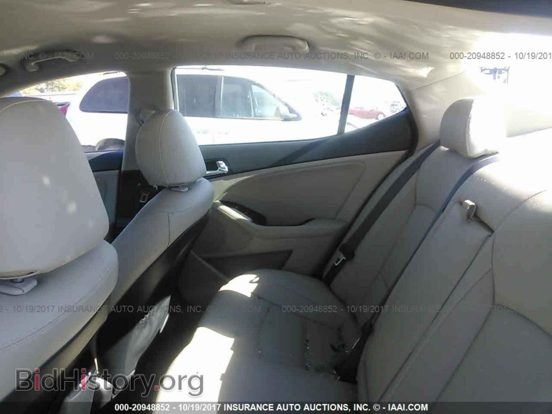 2014 Kia Optima - VIN: KNAGN4AD4E5073632 - Photo 8