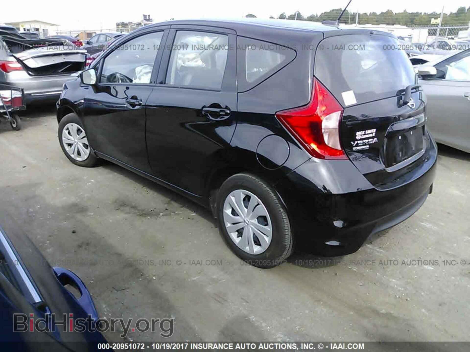 2017 Nissan Versa note - VIN: 3N1CE2CP3HL353806 - Photo 3