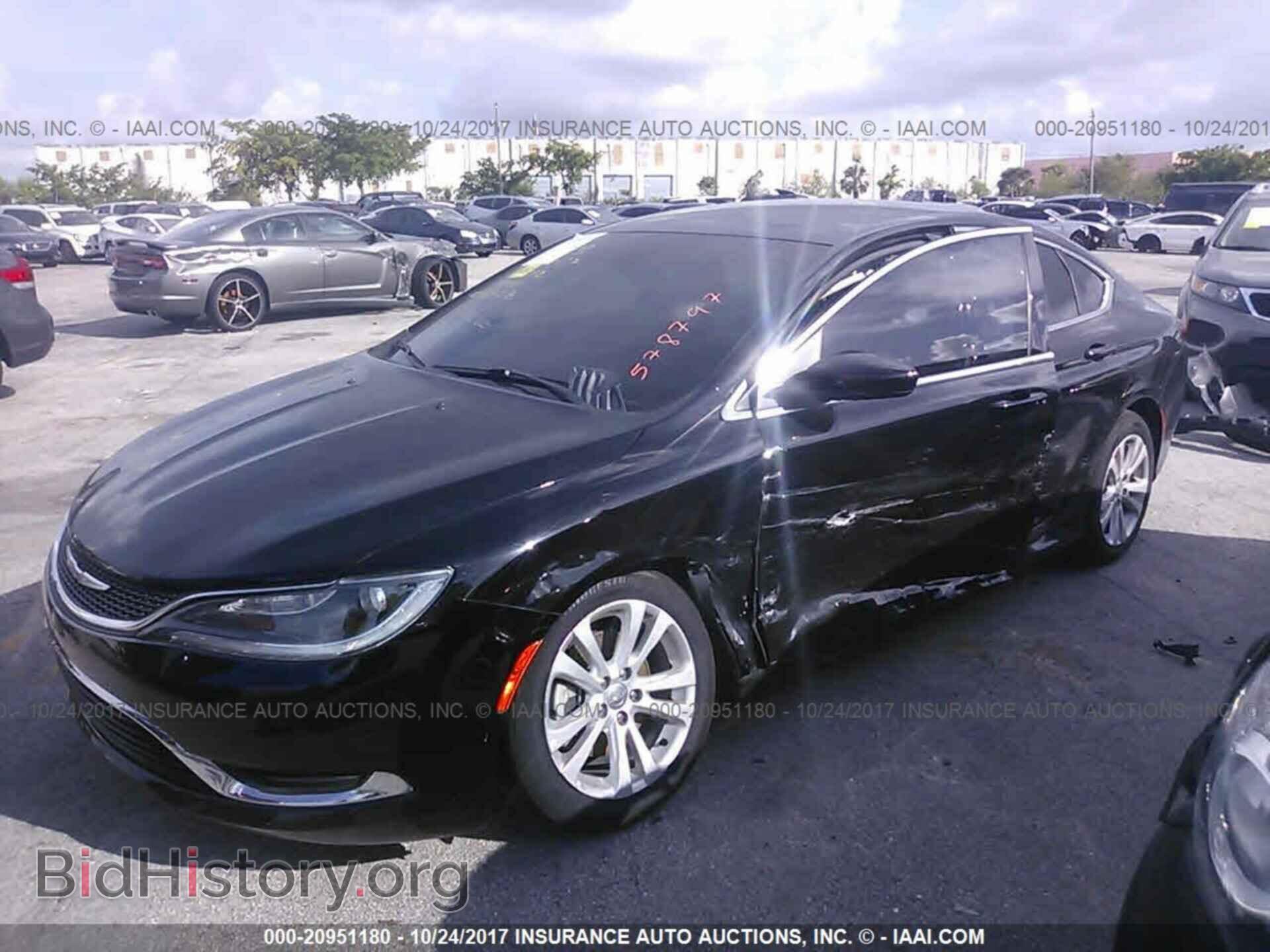 2015 Chrysler 200 - VIN: 1C3CCCAB0FN578797 - Фото 2