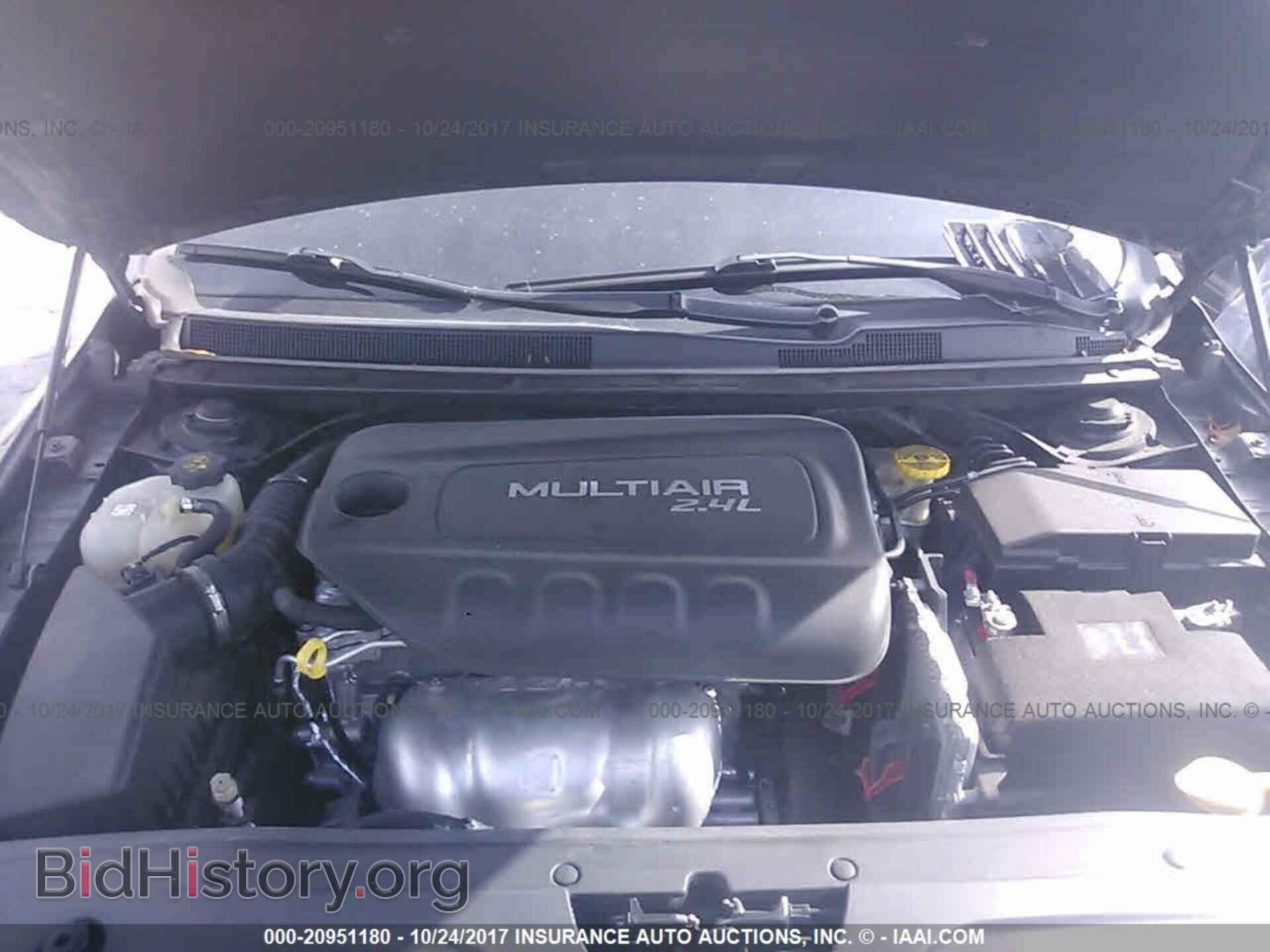 2015 Chrysler 200 - VIN: 1C3CCCAB0FN578797 - Фото 10