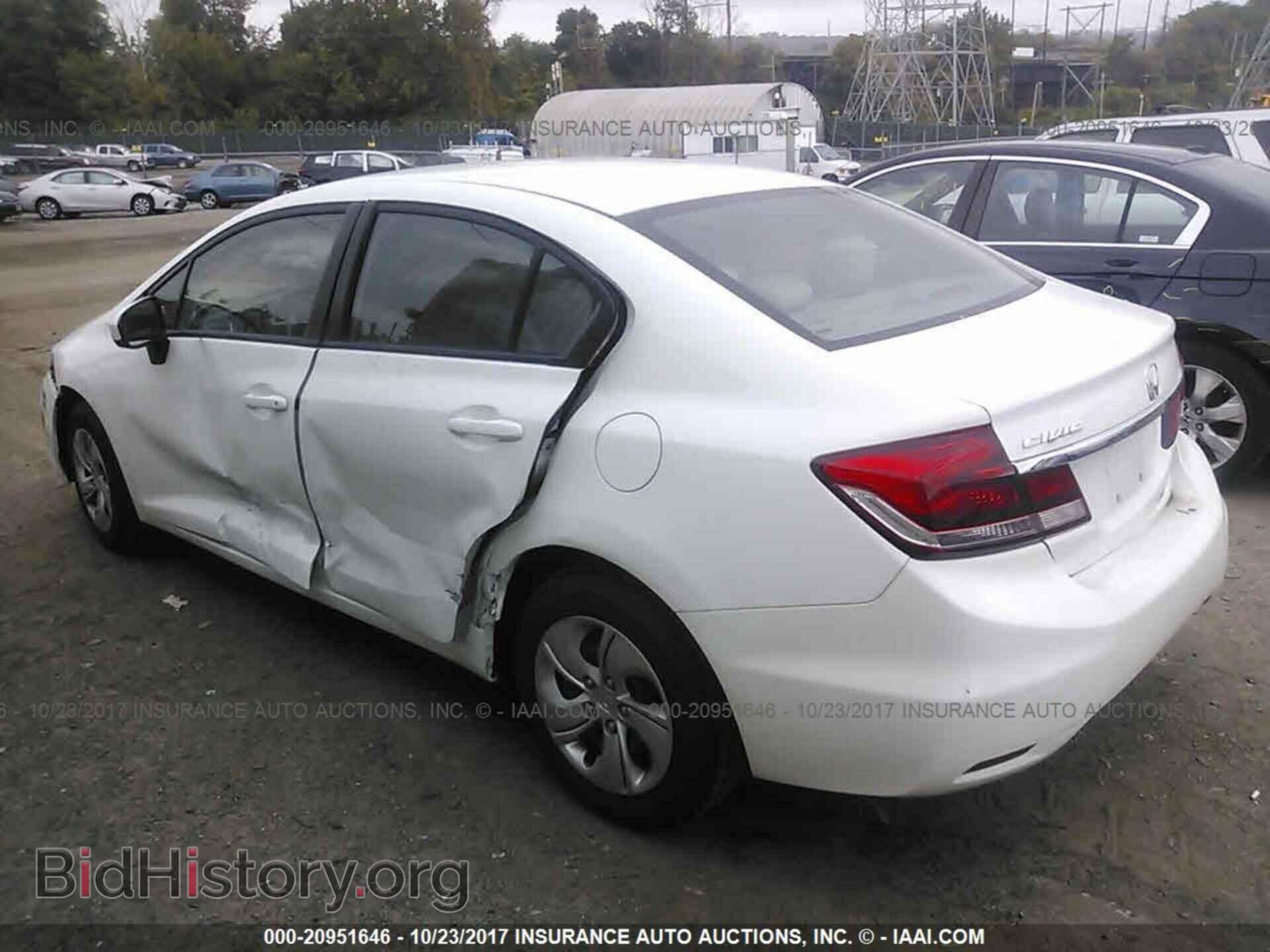 2014 Honda Civic - VIN: 19XFB2F55EE208585 - Фото 3