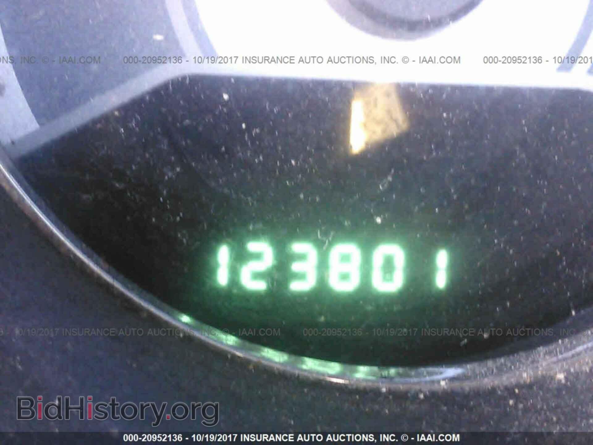 2011 Chrysler 200 - VIN: 1C3BC1FG2BN553575 - Фото 7
