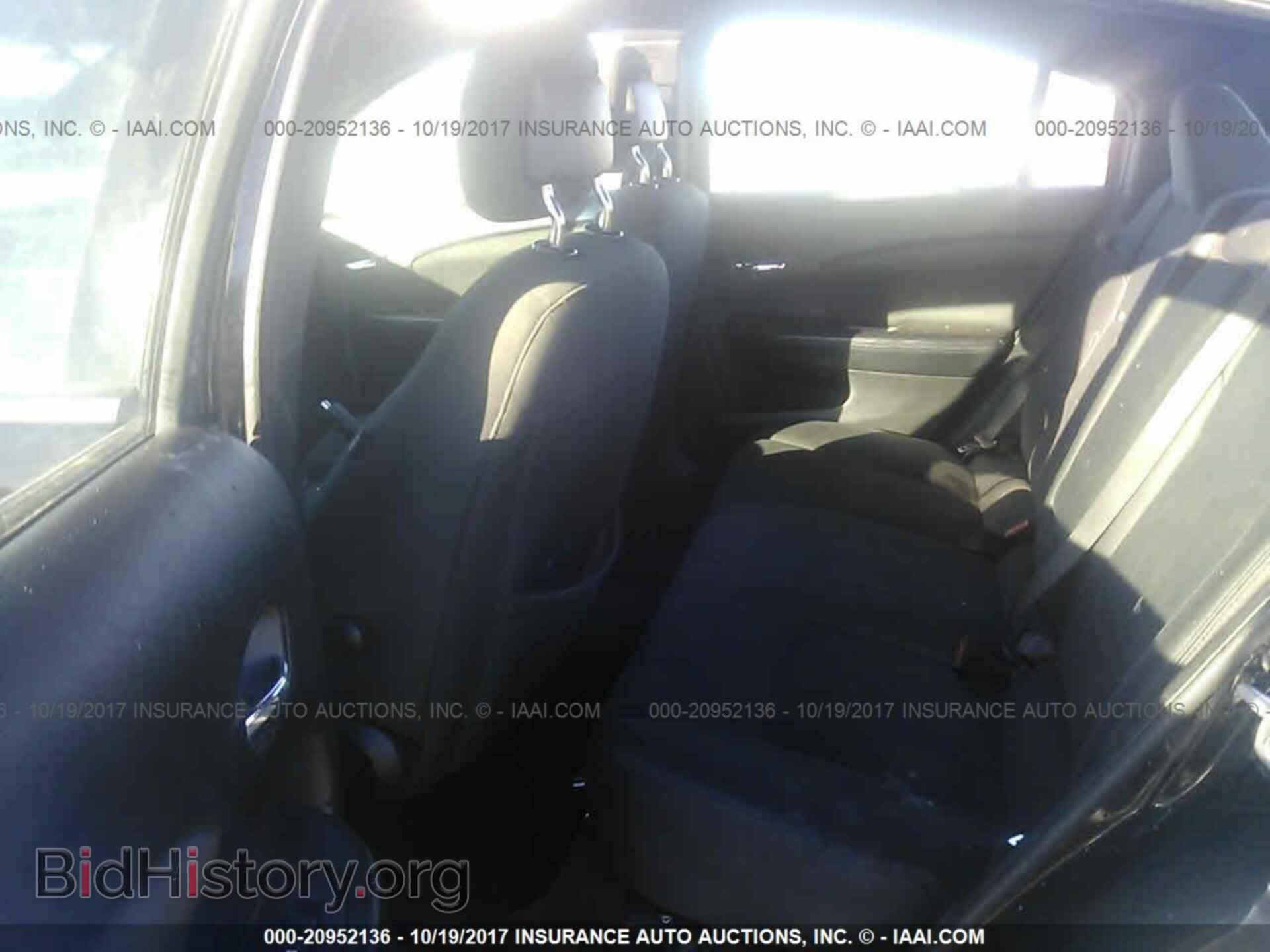 2011 Chrysler 200 - VIN: 1C3BC1FG2BN553575 - Фото 8