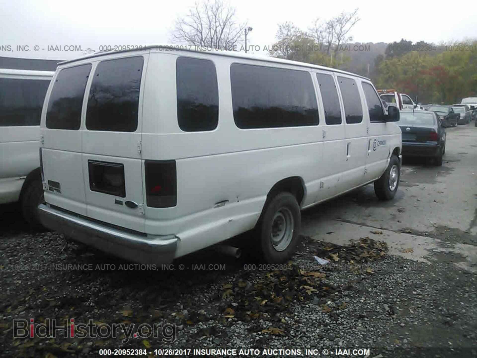 2012 Ford Econoline - VIN: 1FBSS3BL6CDB17322 - Photo 4