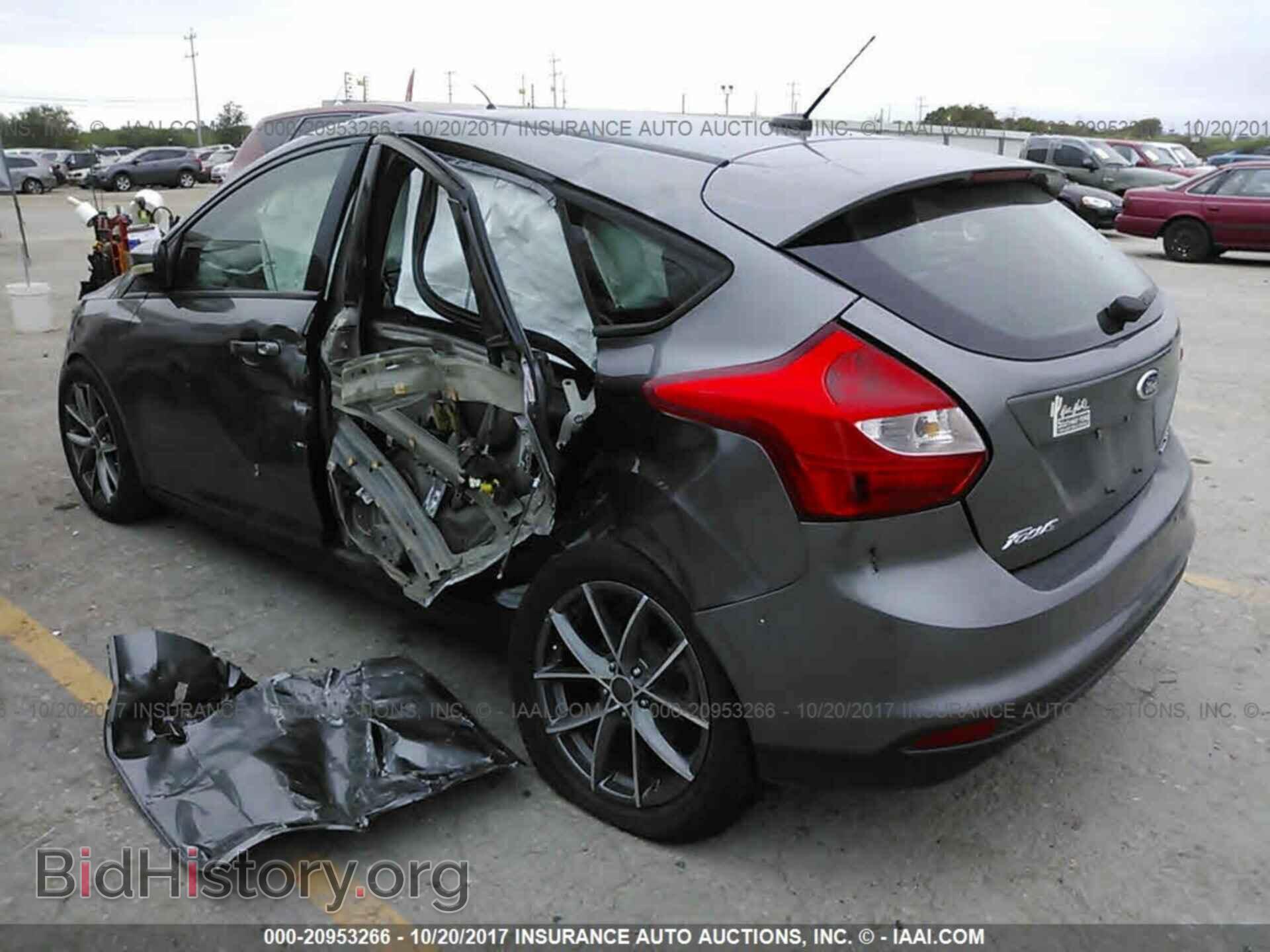 2013 Ford Focus - VIN: 1FADP3K24DL372657 - Photo 3