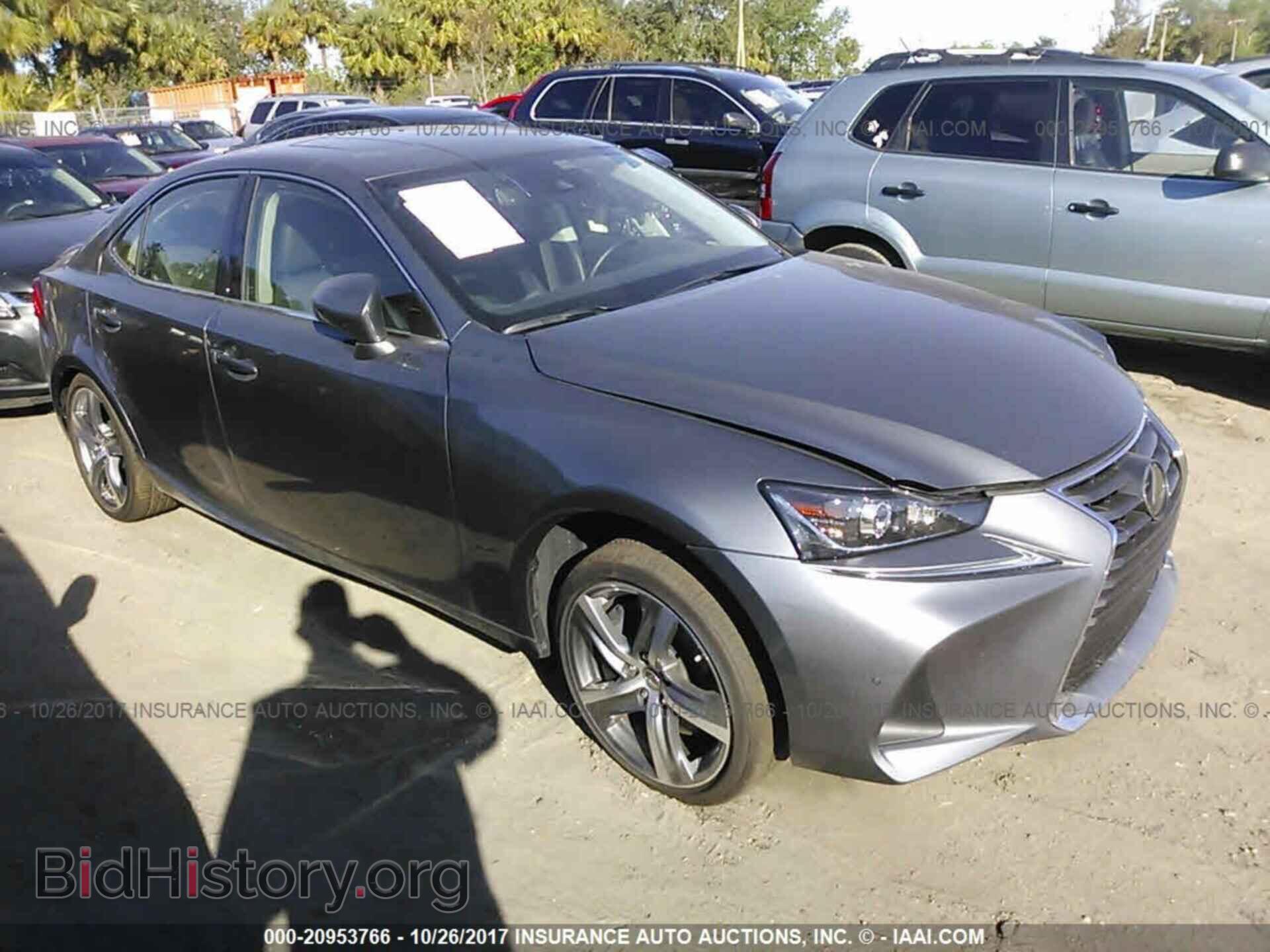 Photo JTHBA1D22H5051729 - Lexus Is 2017