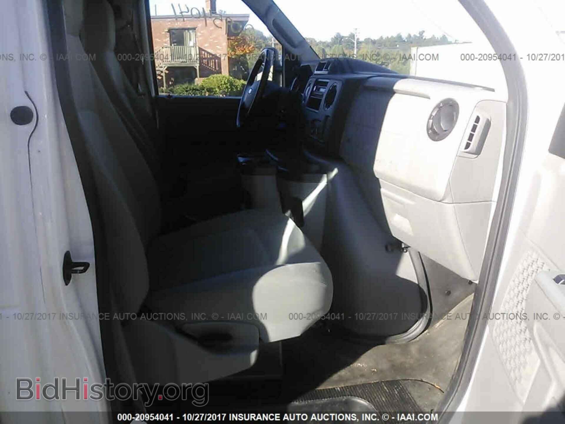 2011 Ford Econoline - VIN: 1FDSE3FL5BDA67567 - Фото 5
