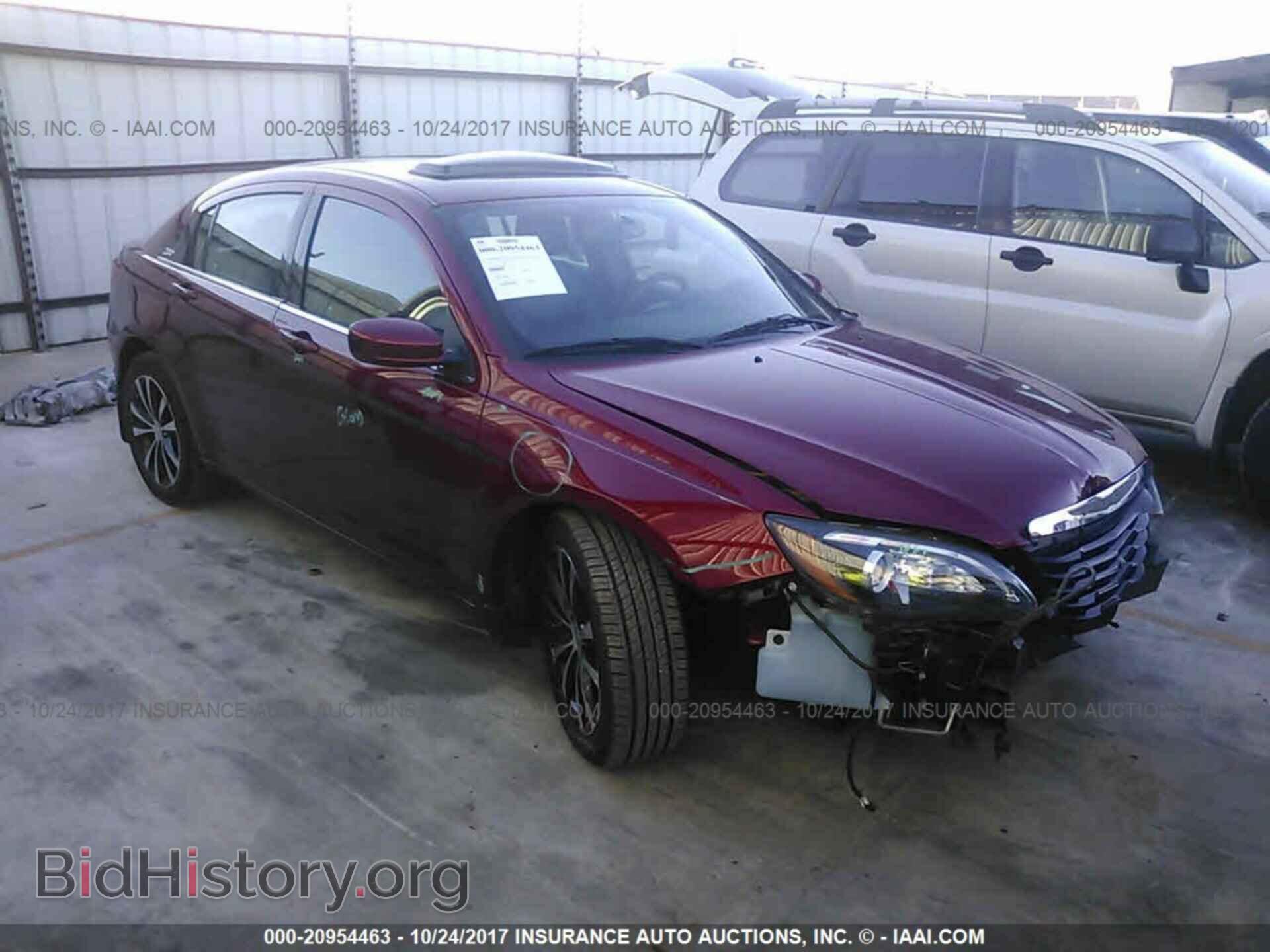 Photo 1C3CCBCG2DN679422 - Chrysler 200 2013