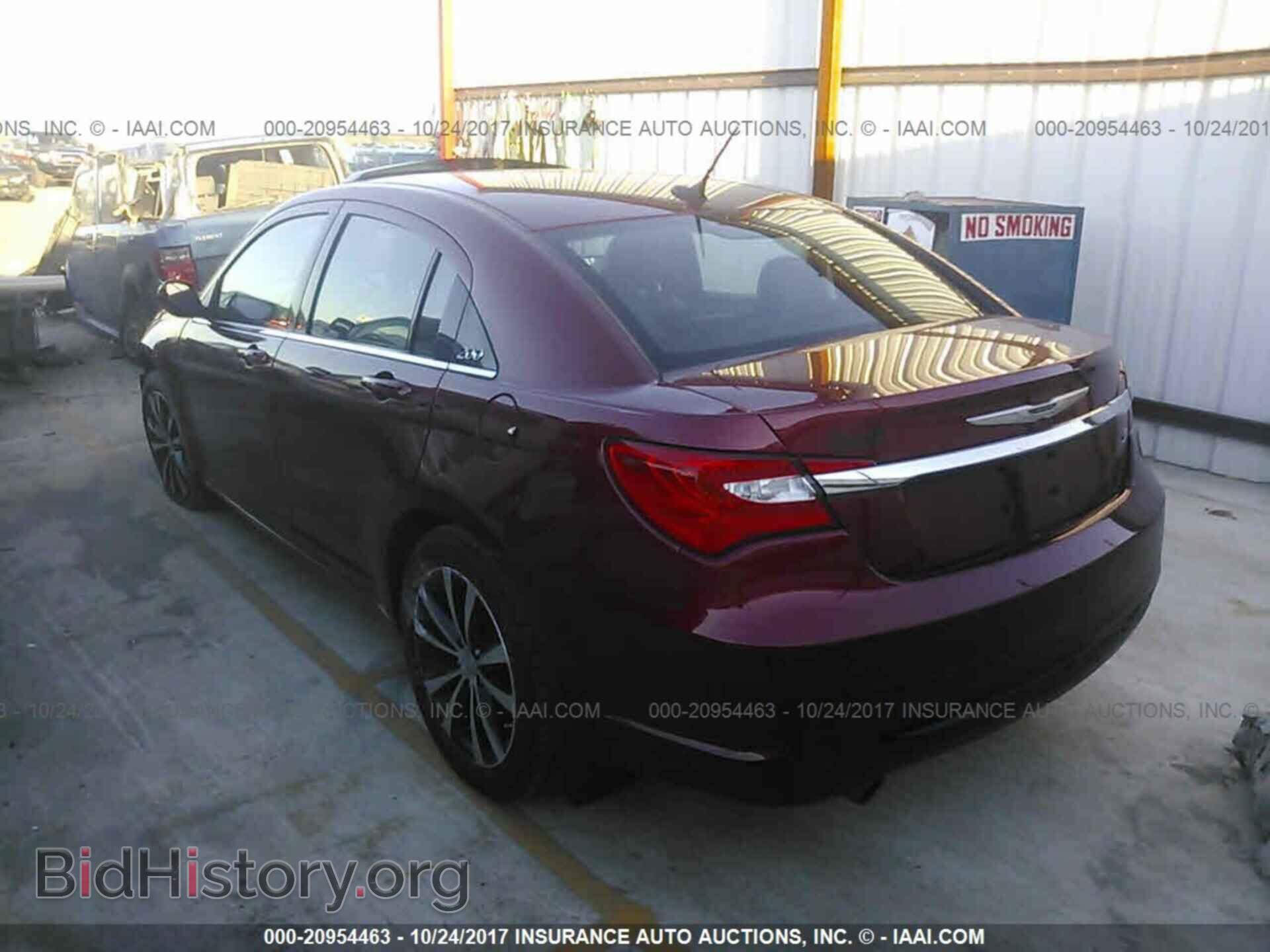 2013 Chrysler 200 - VIN: 1C3CCBCG2DN679422 - Photo 3