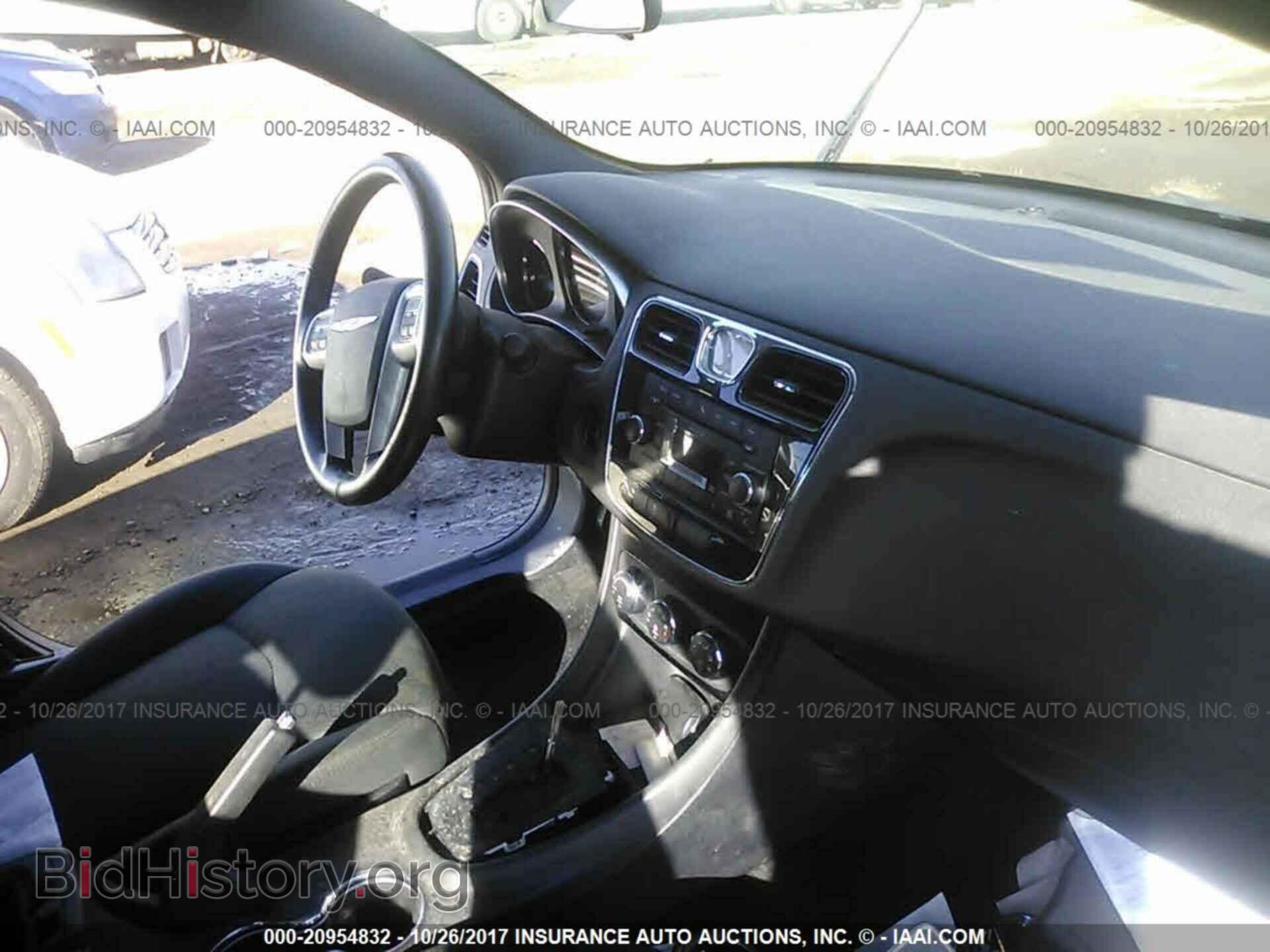 2011 Chrysler 200 - VIN: 1C3BC1FB8BN607210 - Фото 5