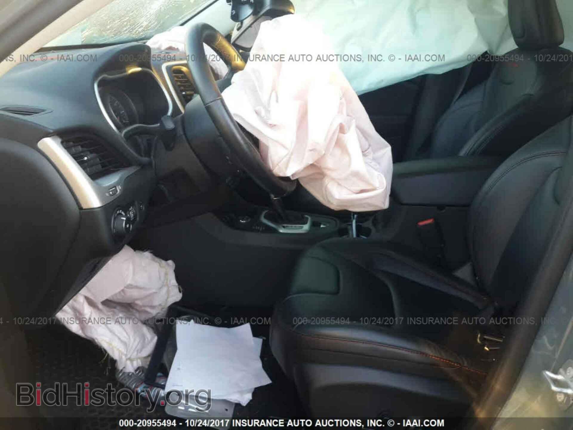 2015 Jeep Cherokee - VIN: 1C4PJMBS8FW672928 - Photo 5