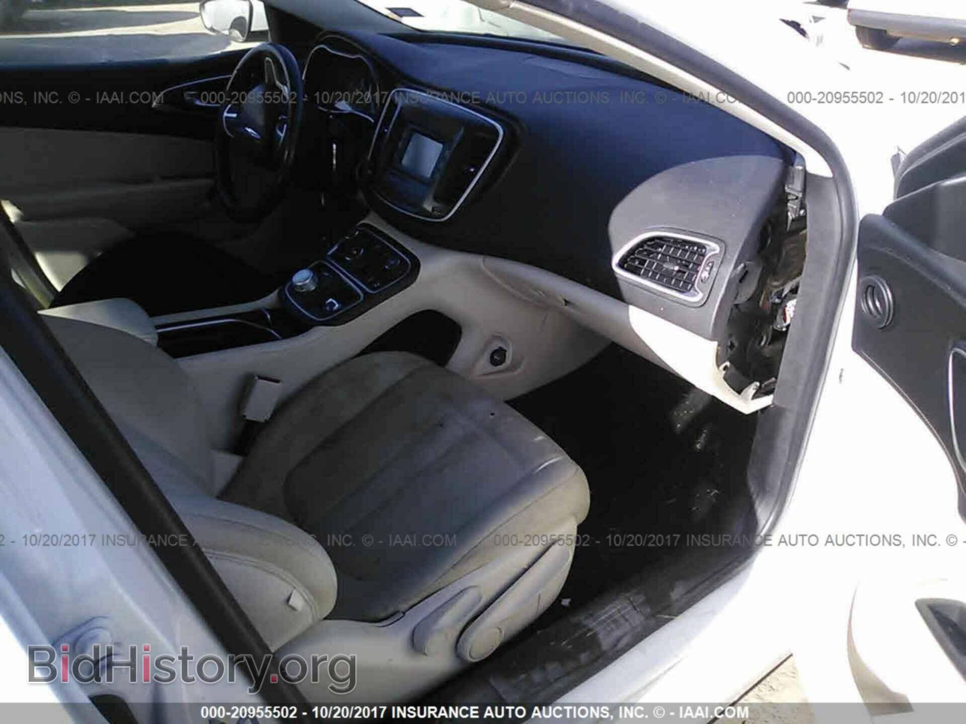 2015 Chrysler 200 - VIN: 1C3CCCABXFN681452 - Фото 5