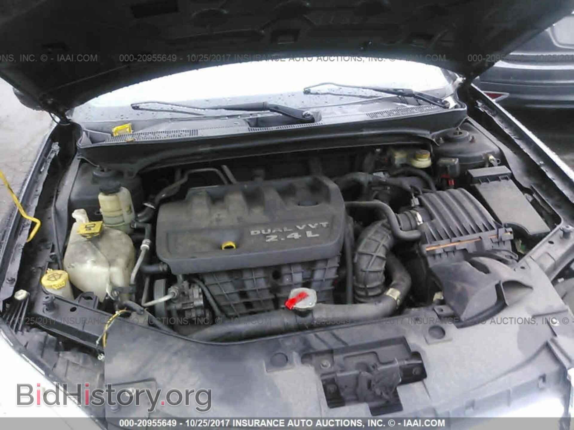 2013 Chrysler 200 - VIN: 1C3CCBBB5DN570118 - Фото 10