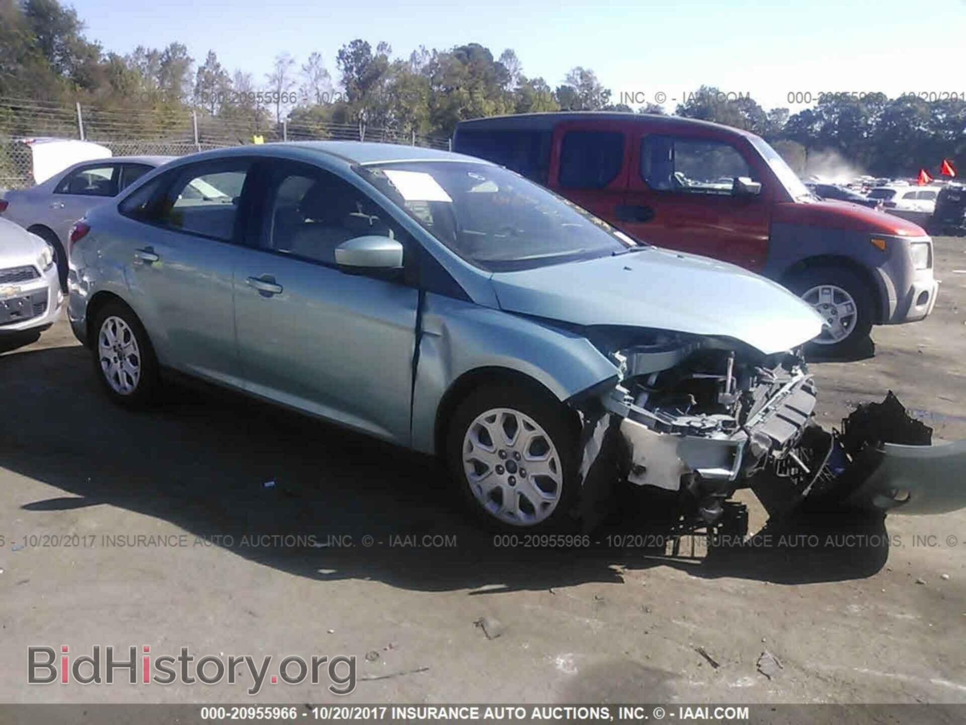 Photo 1FAHP3F24CL461414 - Ford Focus 2012