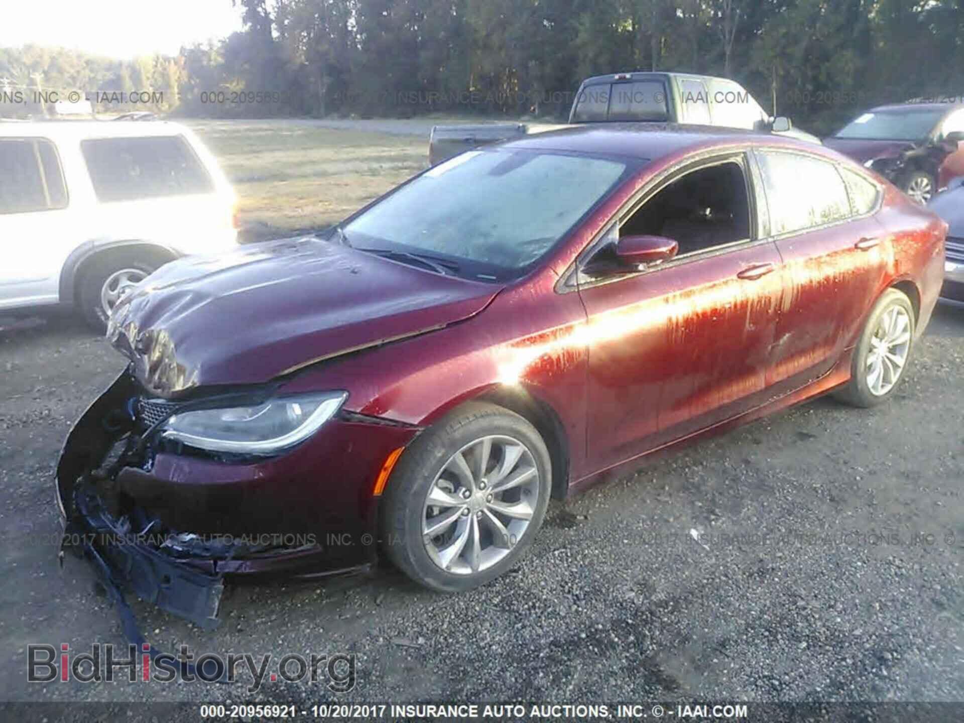 2015 Chrysler 200 - VIN: 1C3CCCBB3FN755485 - Photo 2
