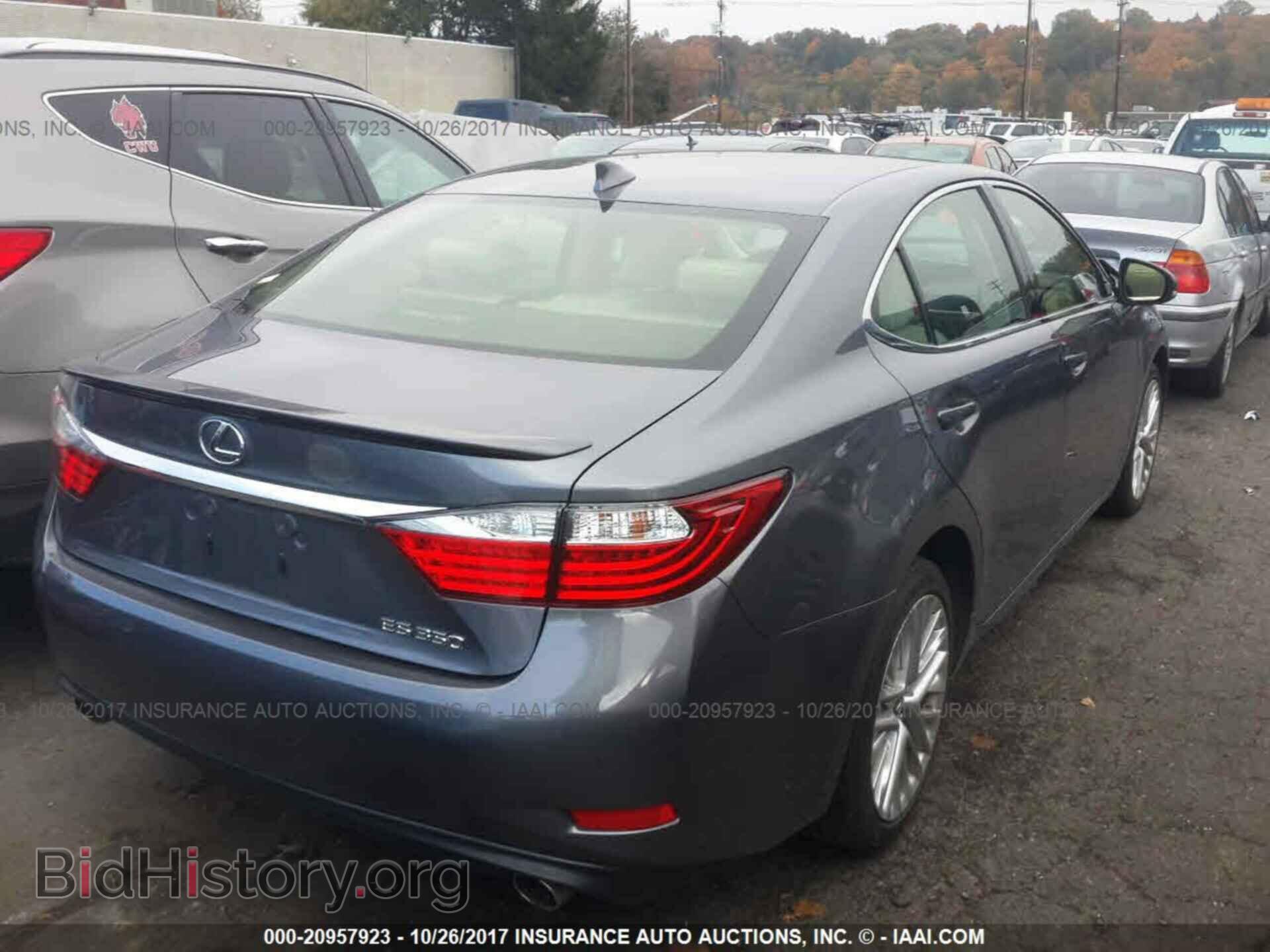 2015 Lexus Es - VIN: JTHBK1GG2F2155995 - Photo 4