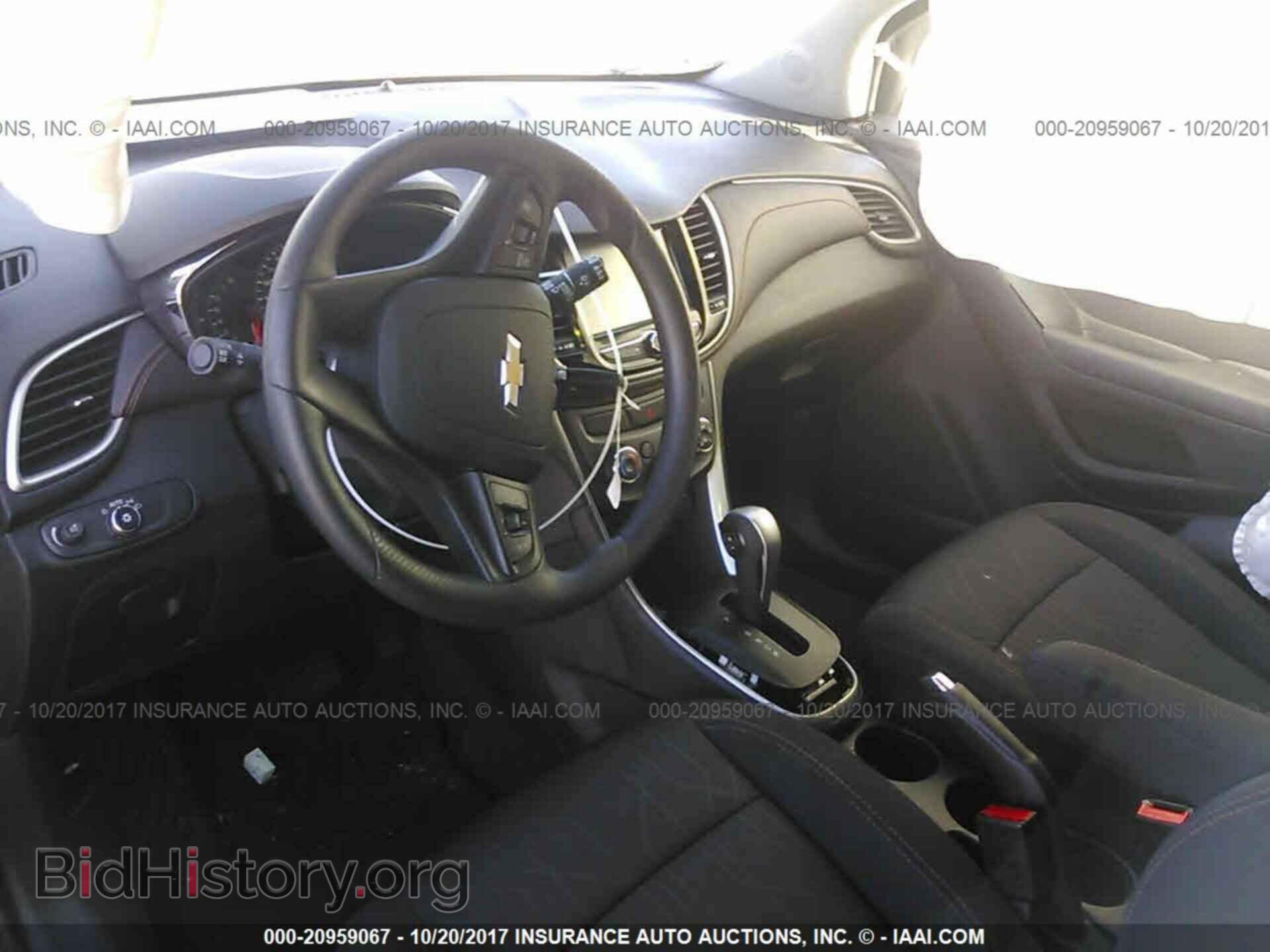 2017 Chevrolet Trax - VIN: 3GNCJLSBXHL154733 - Фото 5