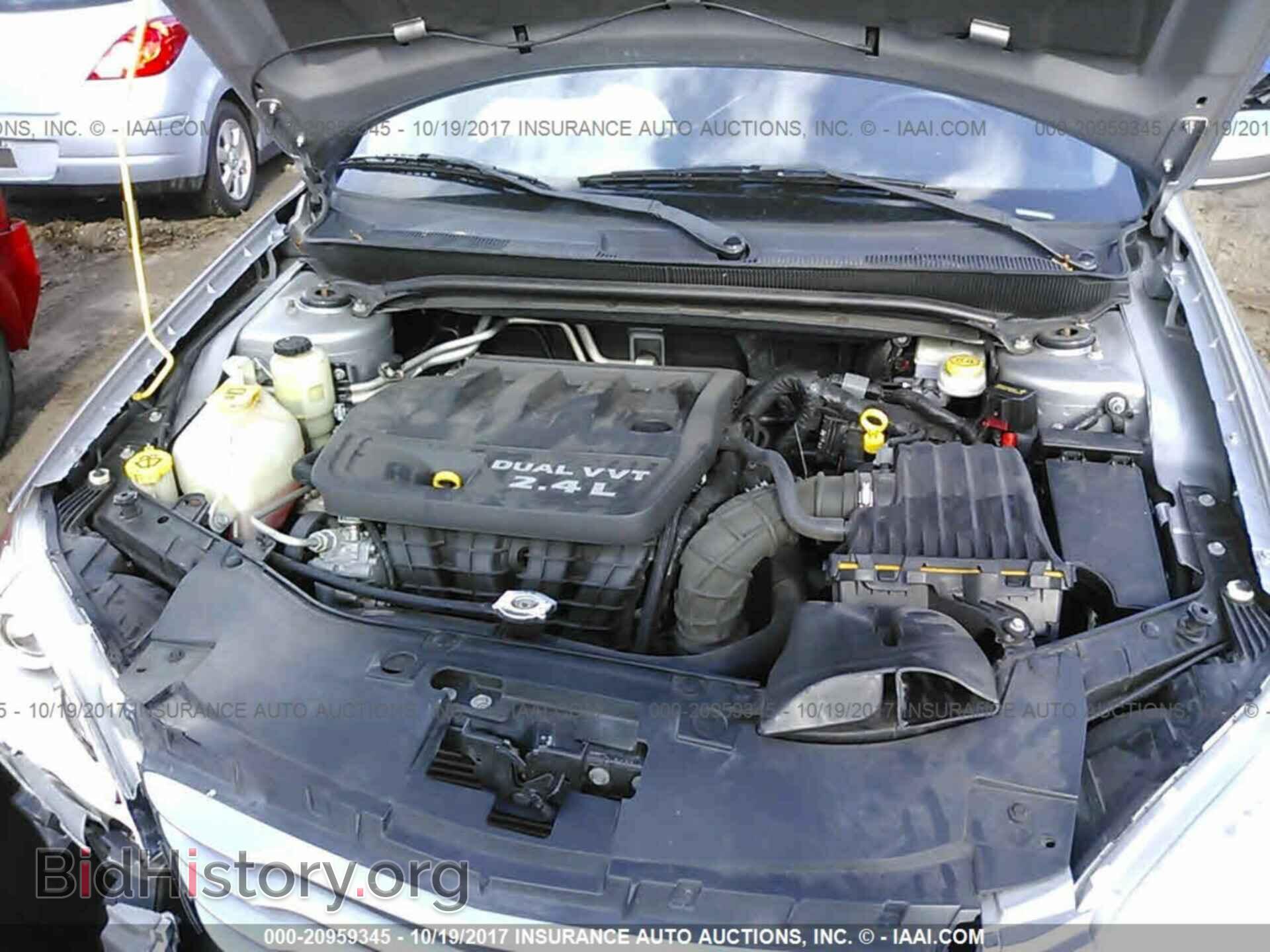 2013 Chrysler 200 - VIN: 1C3CCBAB5DN686260 - Photo 10